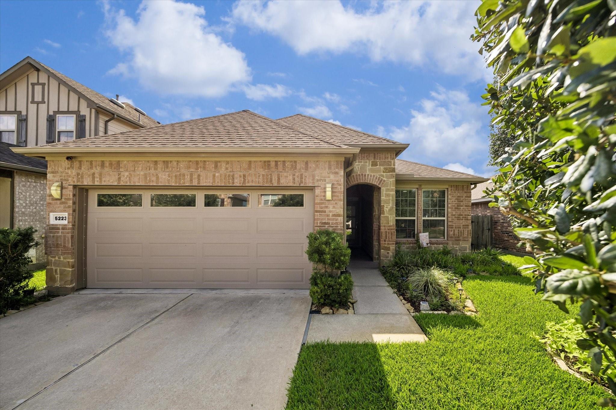 5223 Ivory Glass Drive — photo