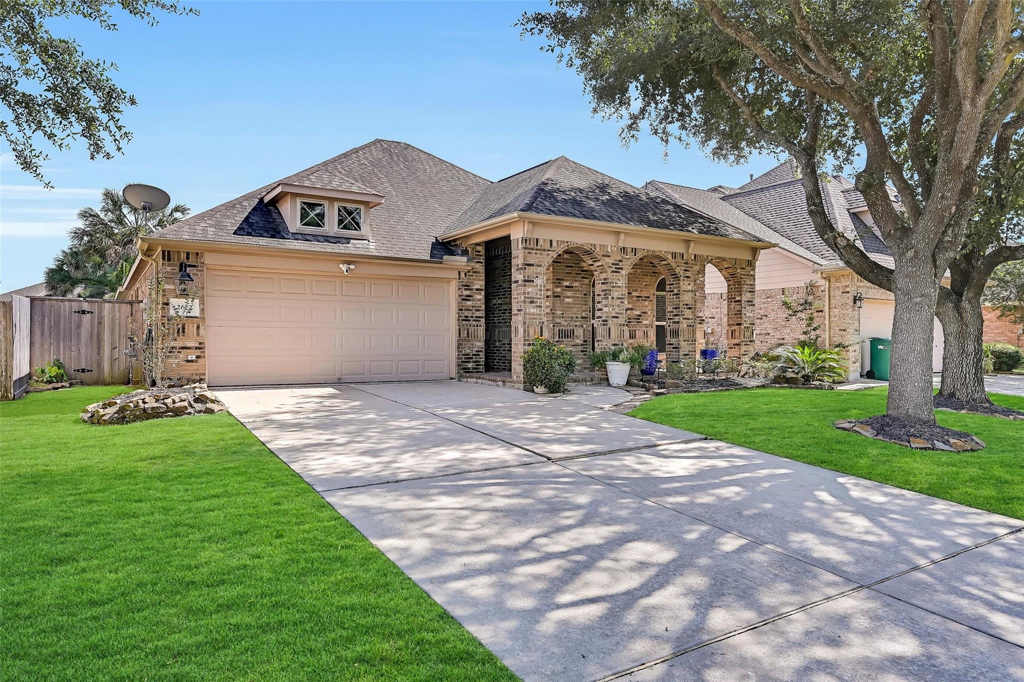 2622 Canyon Falls Drive — photo