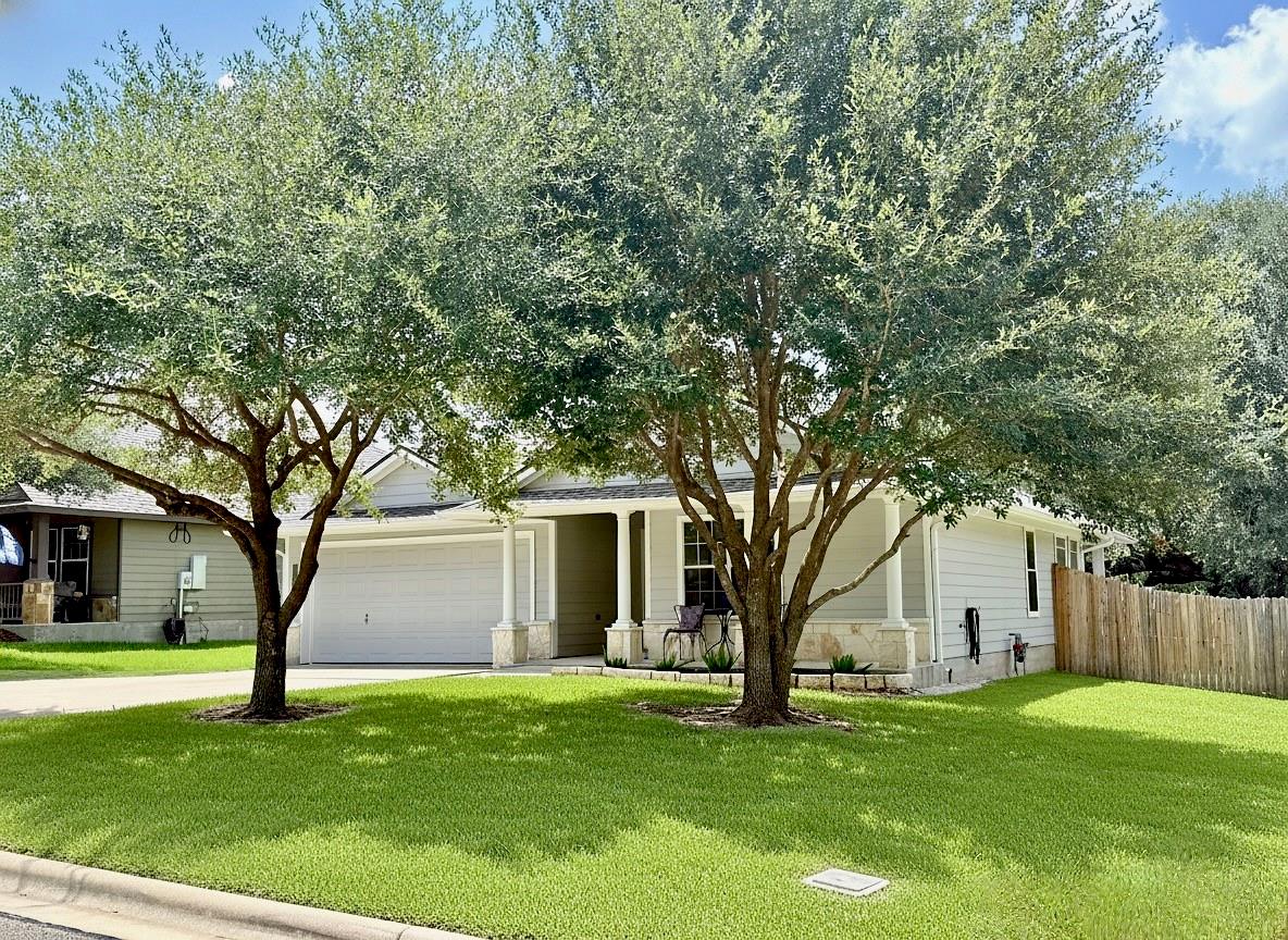 1407 Summer Court — photo
