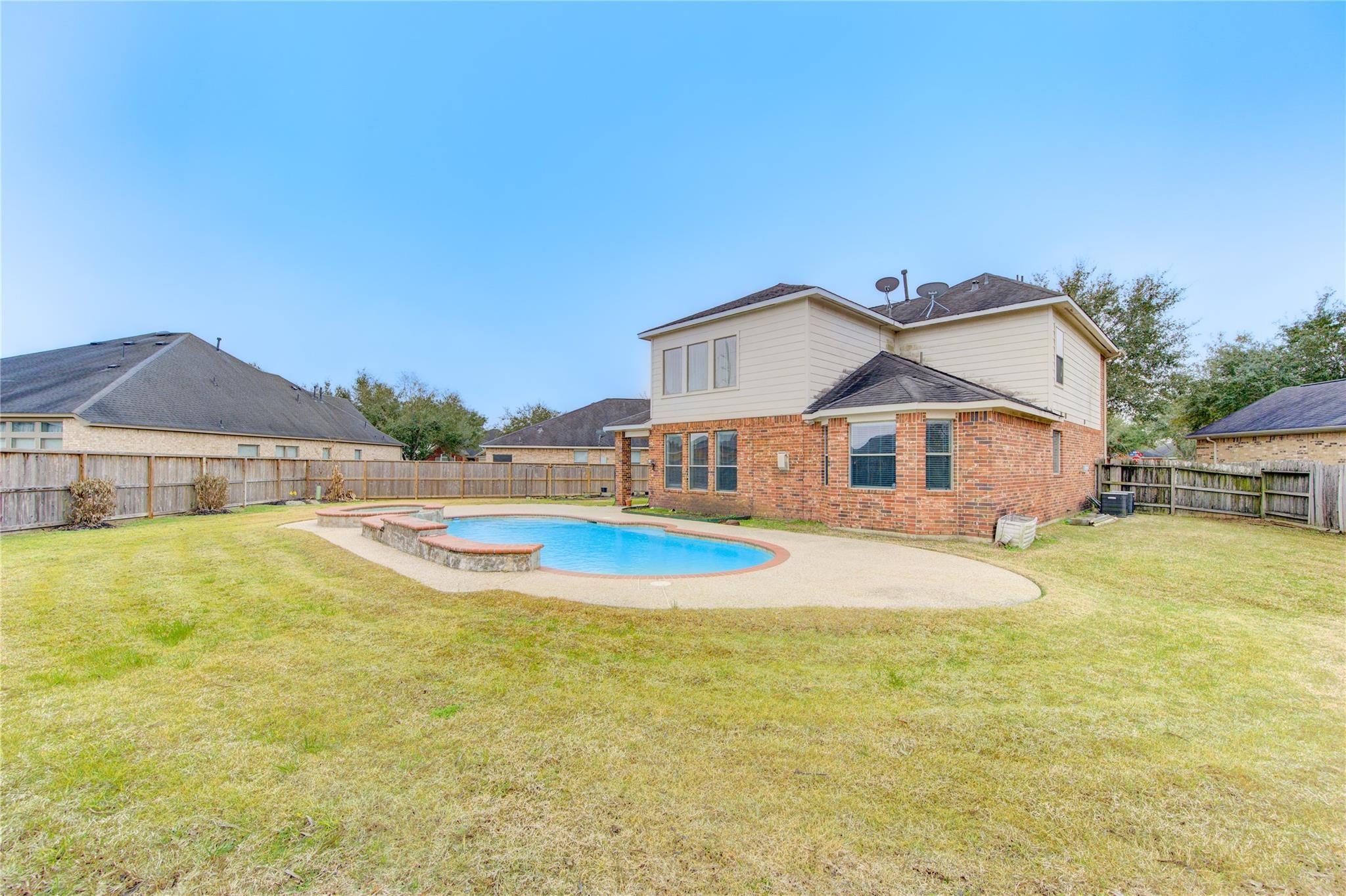 5007 Jade Cove Court — photo