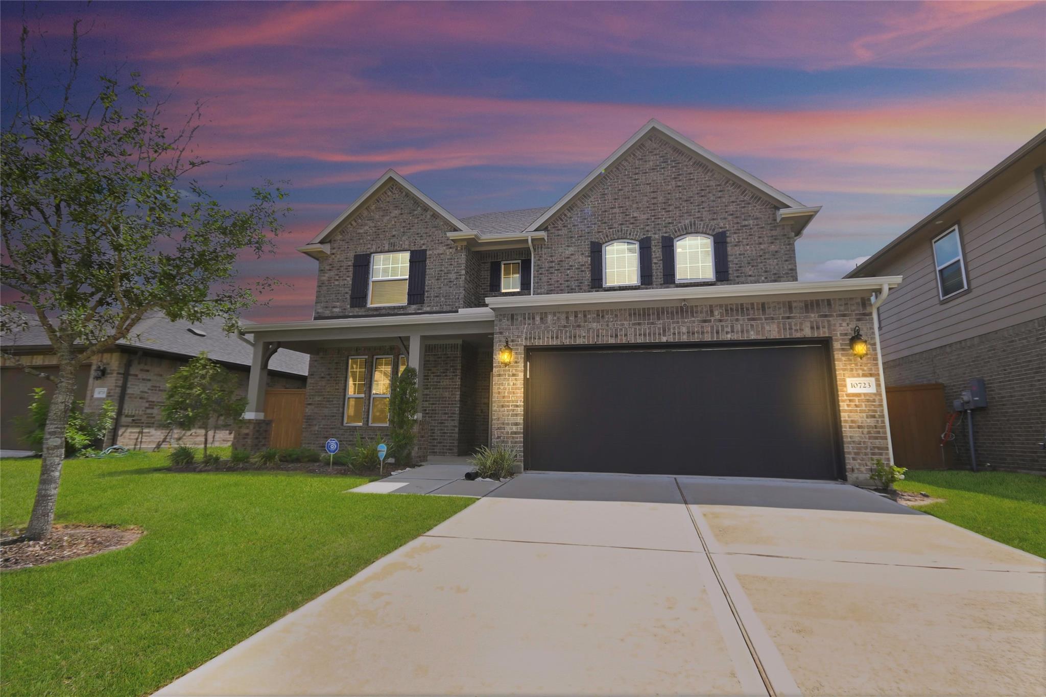 10723 Cliffs View Drive, Rosharon, TX 77583 — photo 2