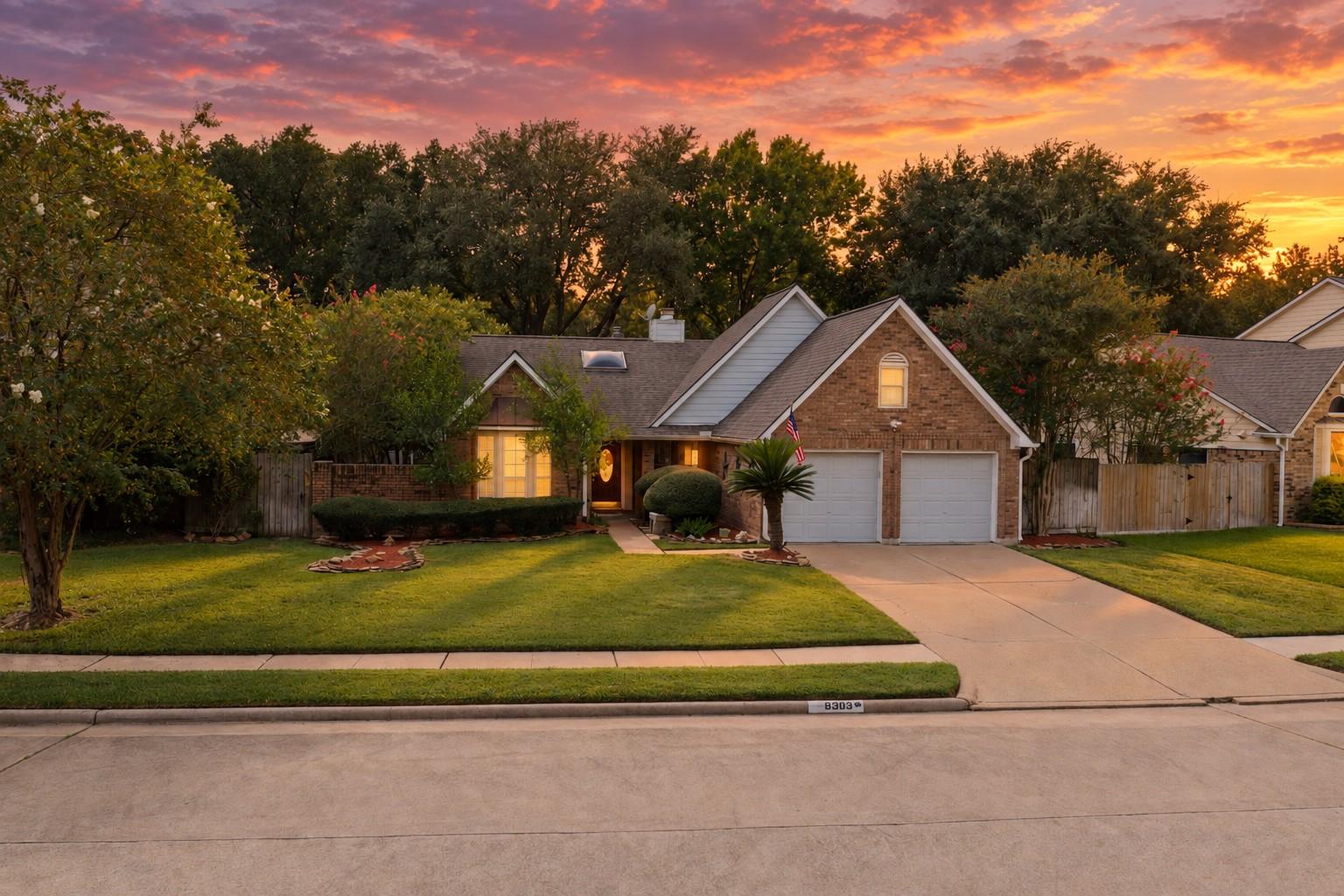 8303 Plum Lake Drive — photo