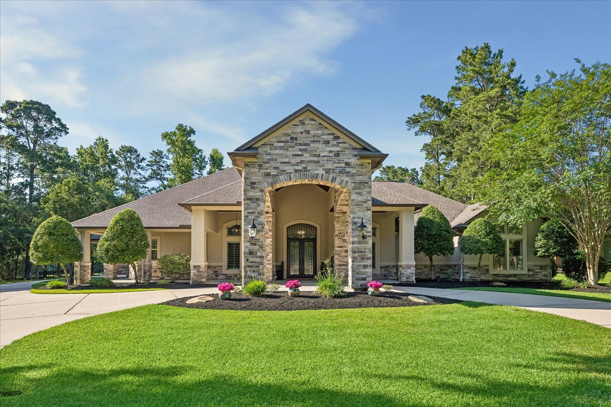 28203 Meadow Forest — photo