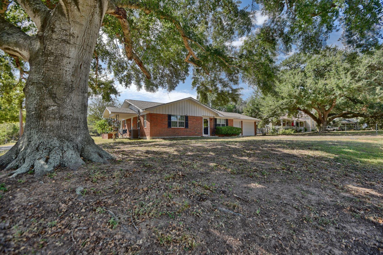 8740 Fm-2447 — photo