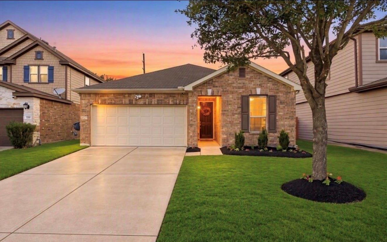 4527 Ashberry Pine Lane — photo