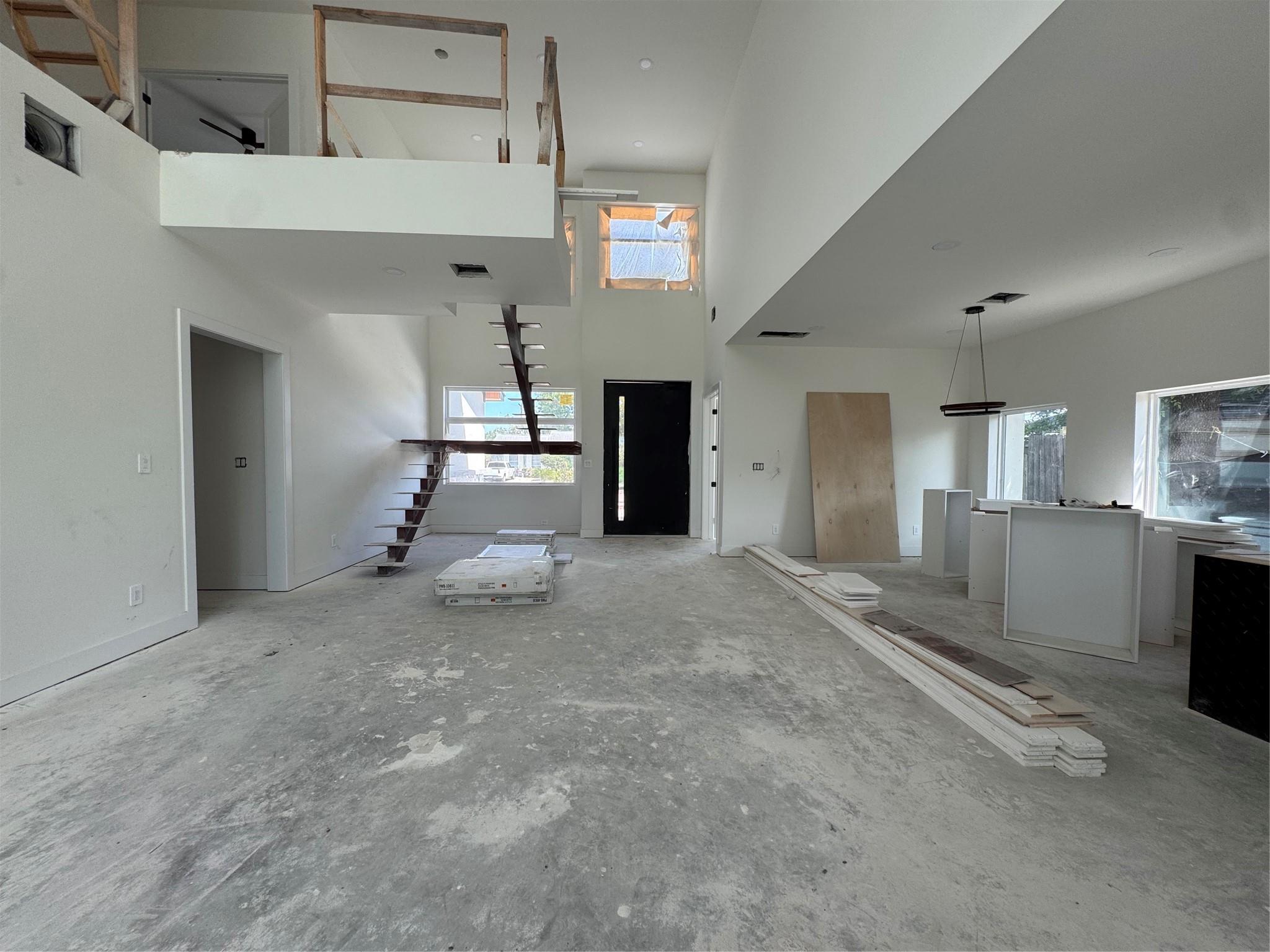 8005 Ridgeview Drive, Houston, TX 77055 — photo 3