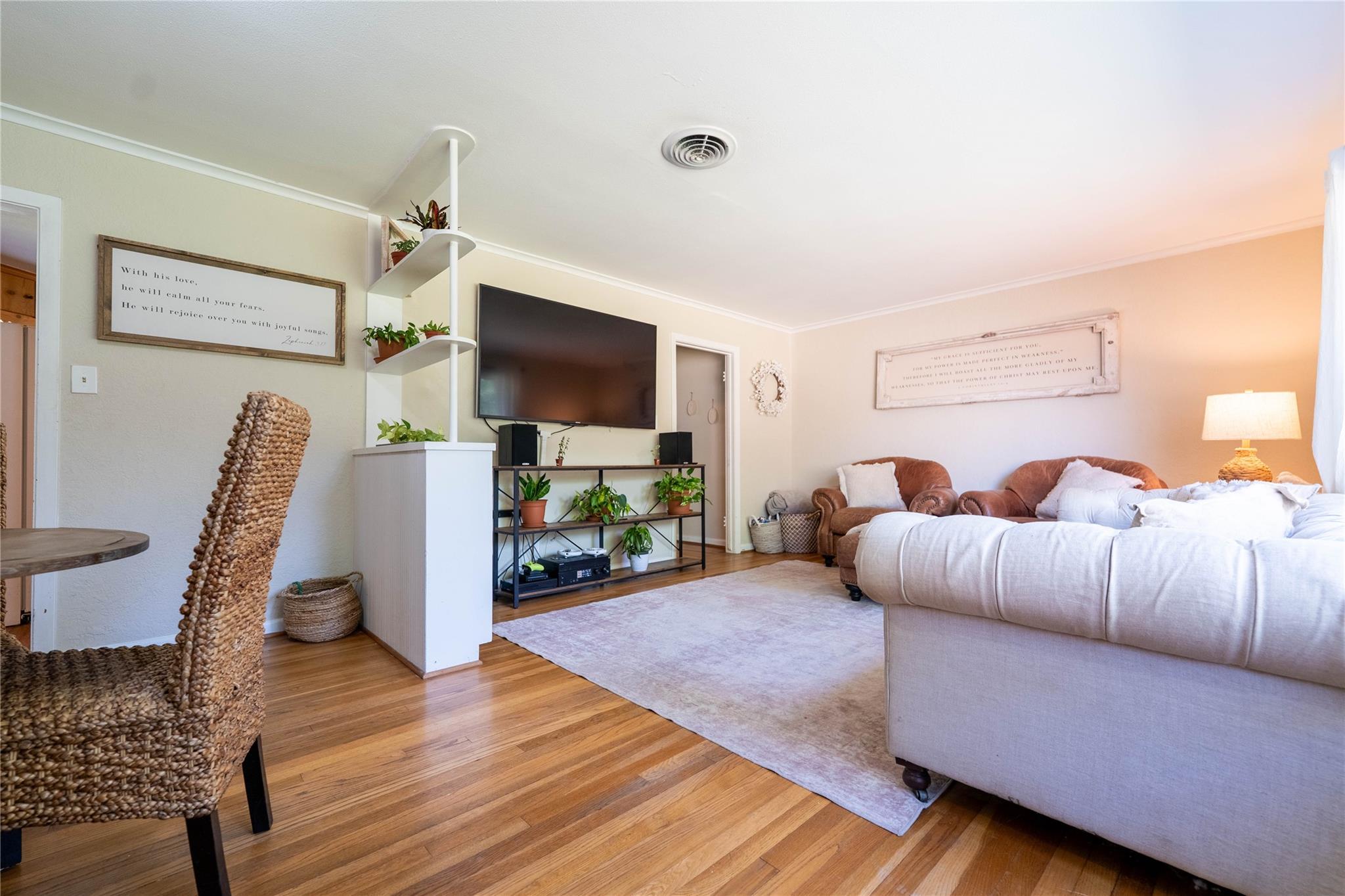 1733 Creek Drive — photo