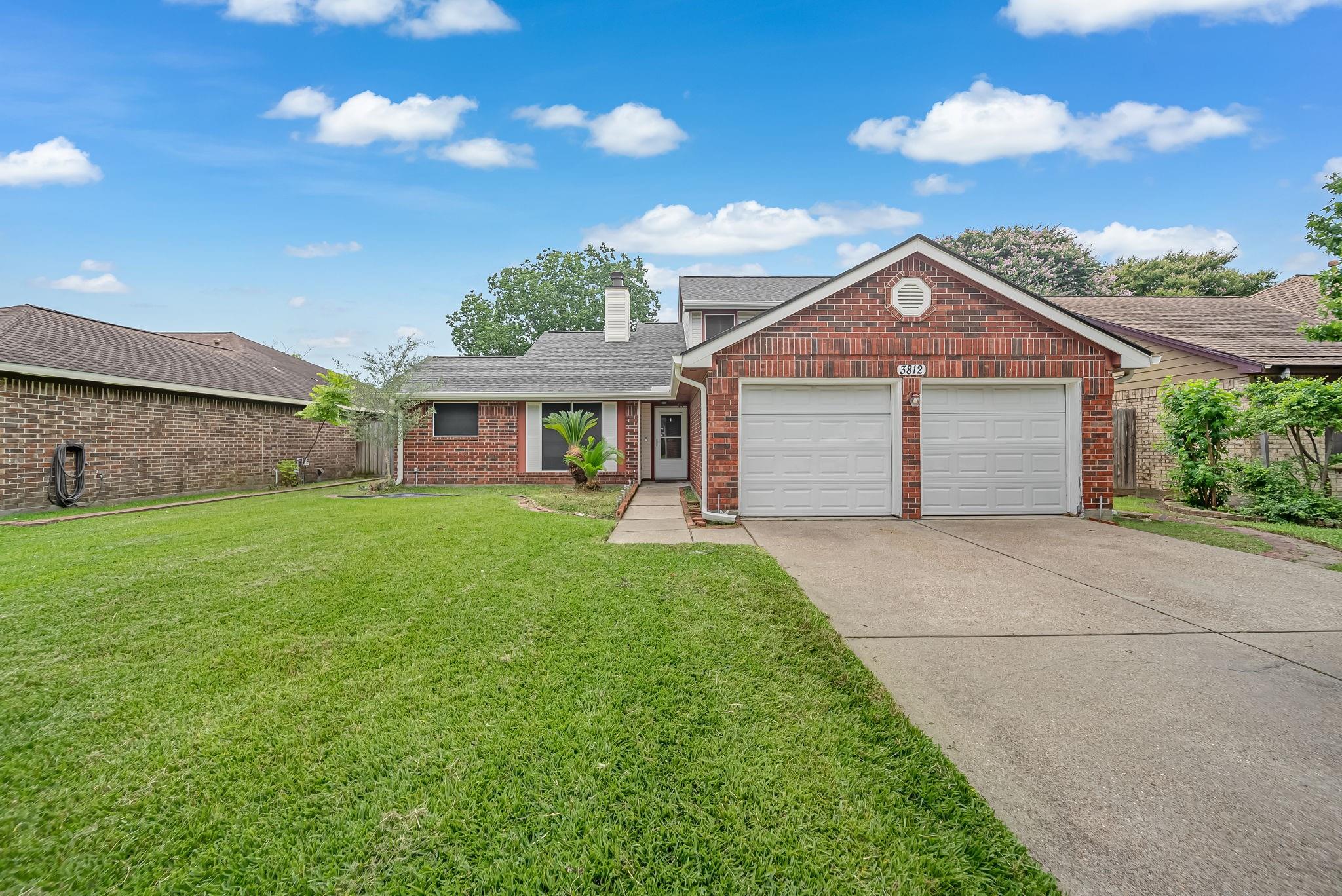 3812 Redbud Drive — photo