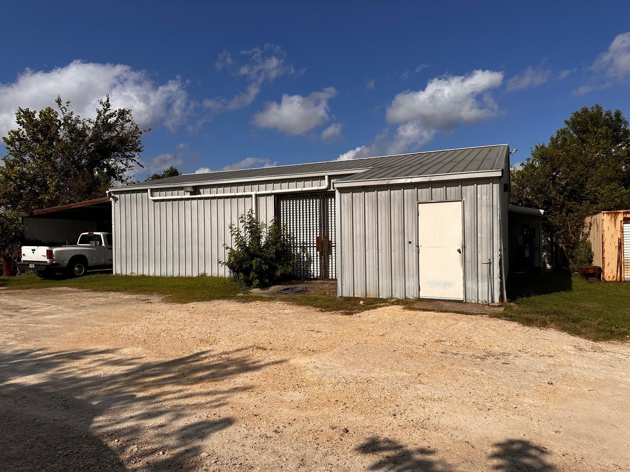 404 Gulf Bank Road — photo
