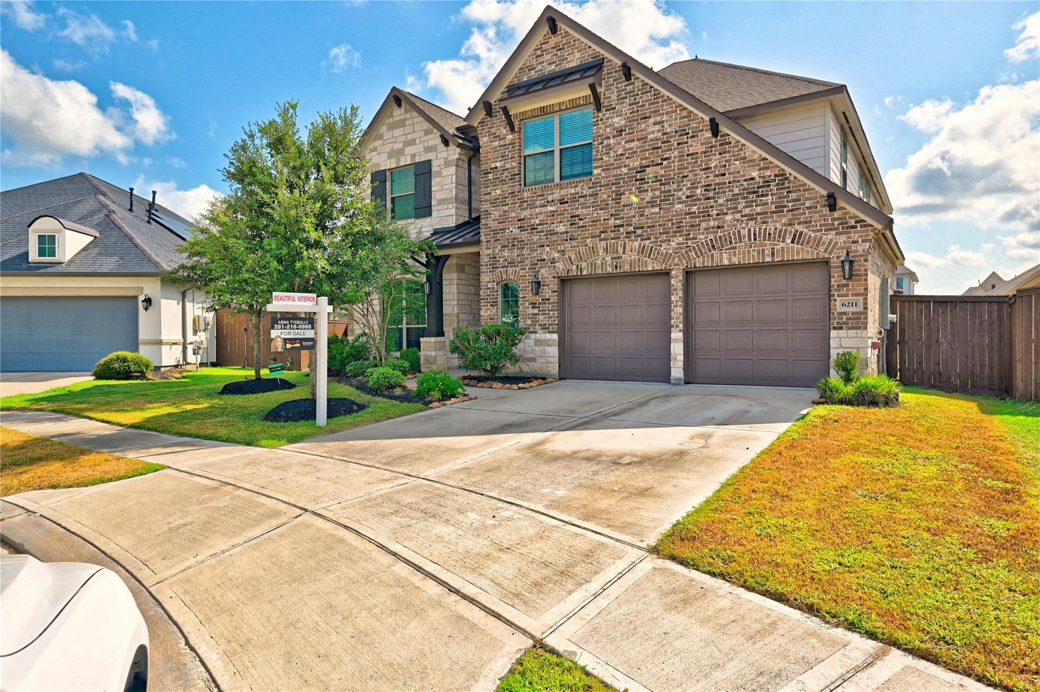 6211 Shore Ridge Court — photo