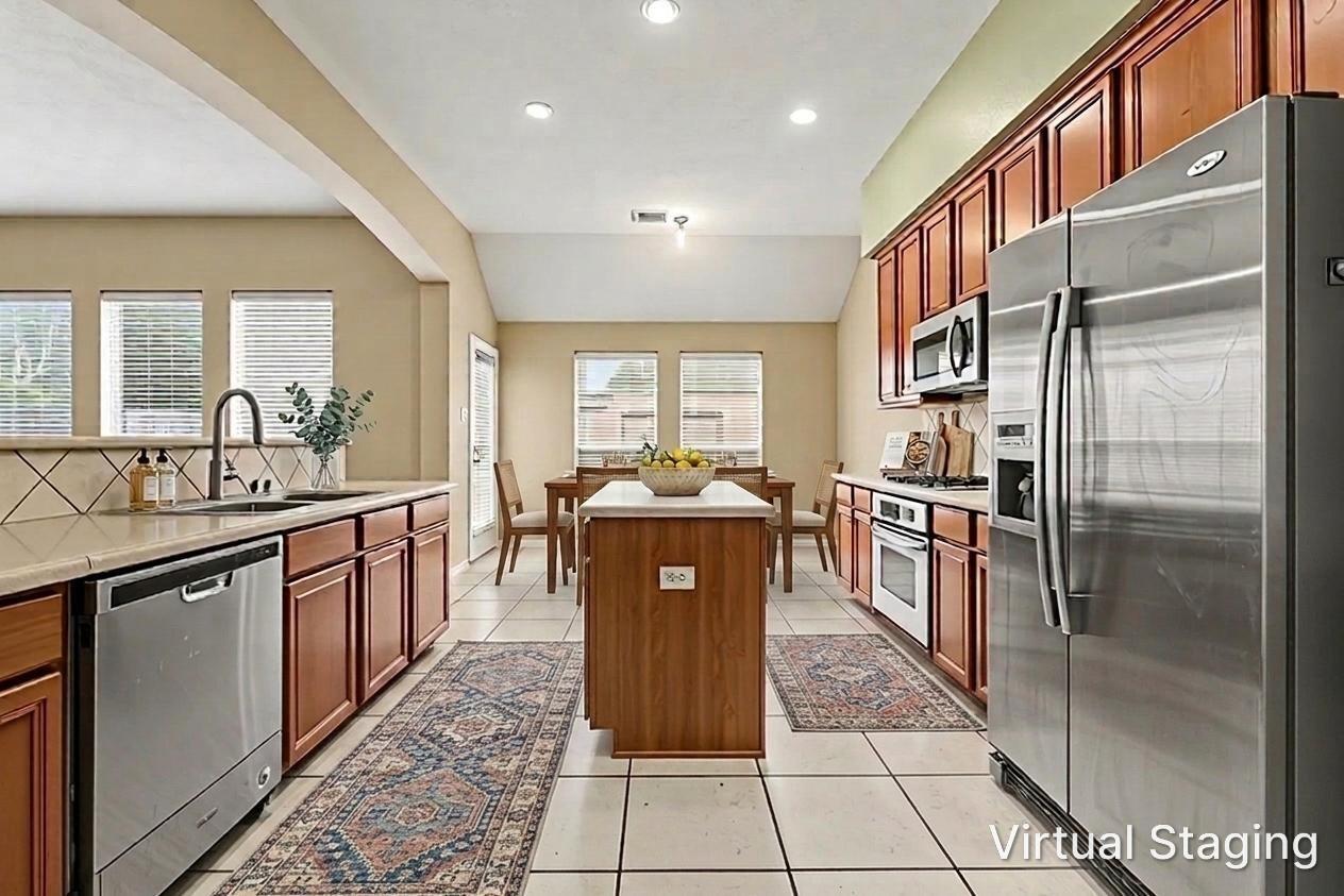 9018 Sunny Brook Lane — photo