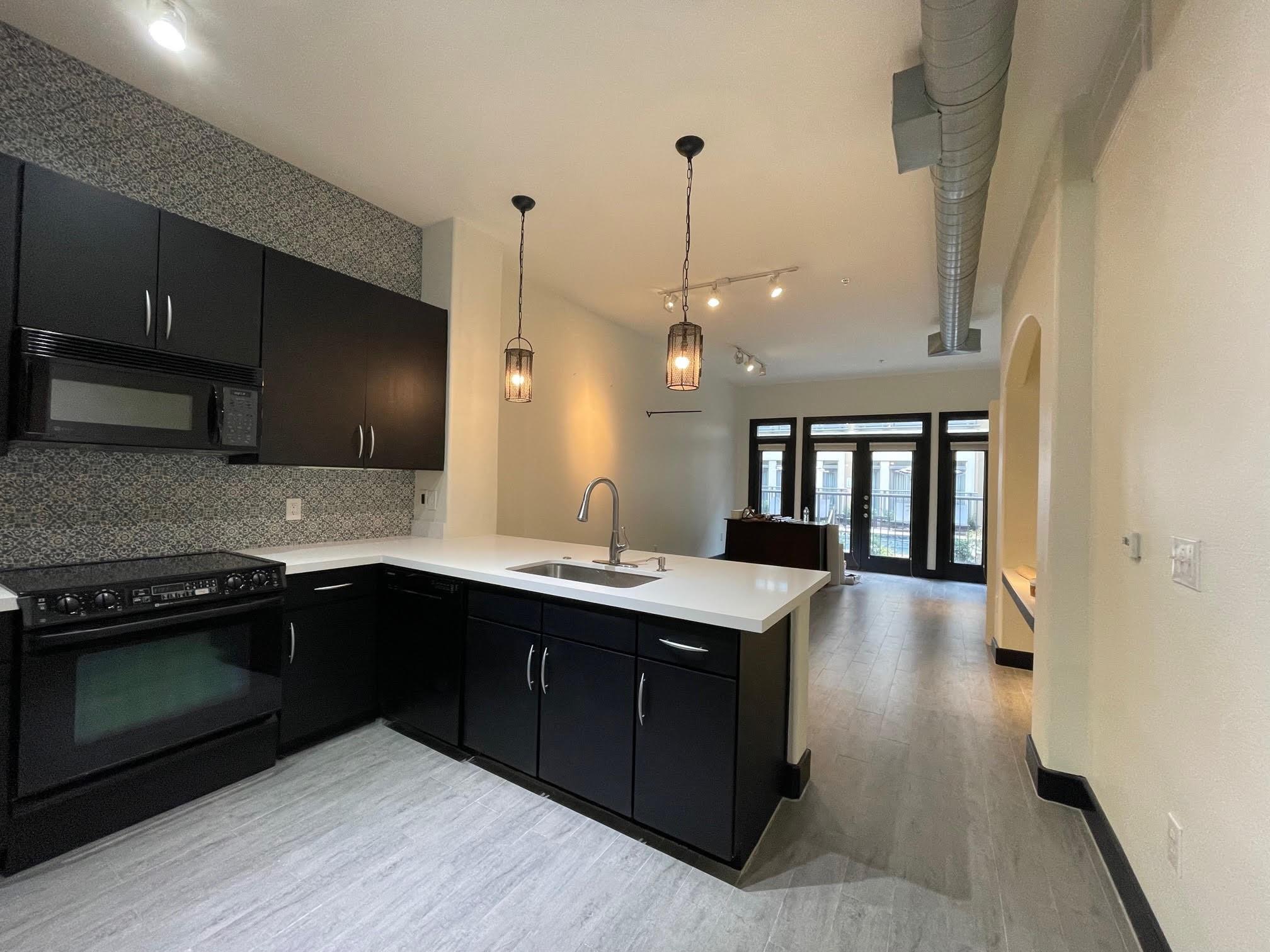 1901 Post Oak Boulevard #1213 — photo