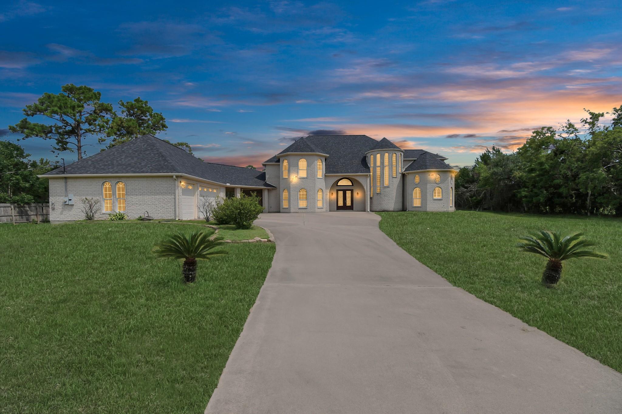 1321 E Archer Road — photo