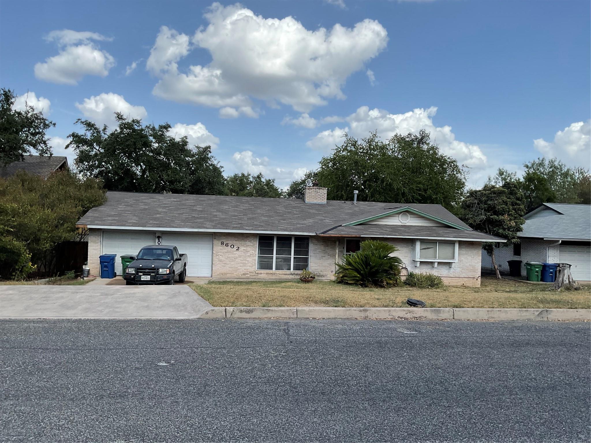 8602 Norwich Drive — photo