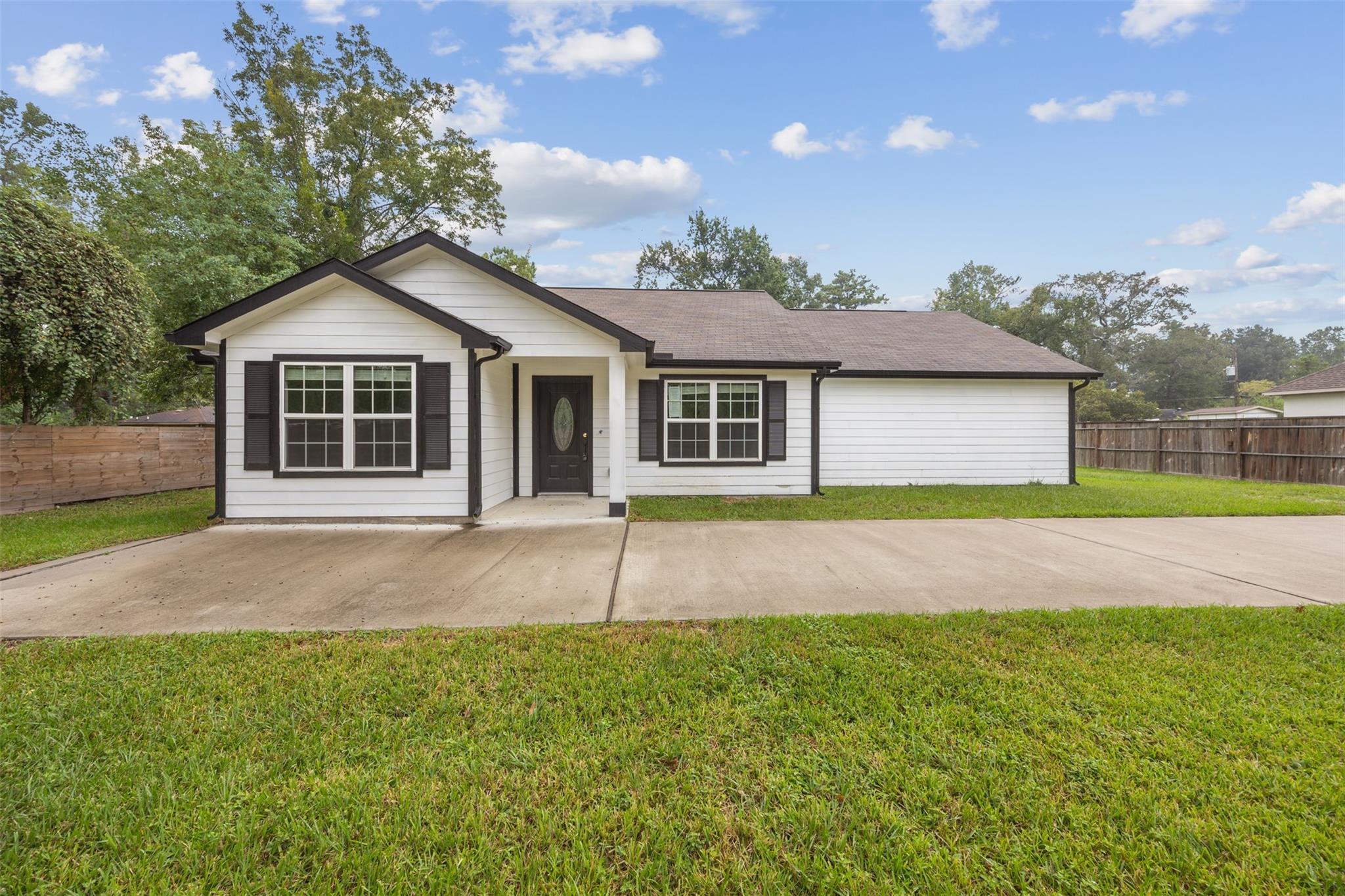 714 Little Doe Drive — photo