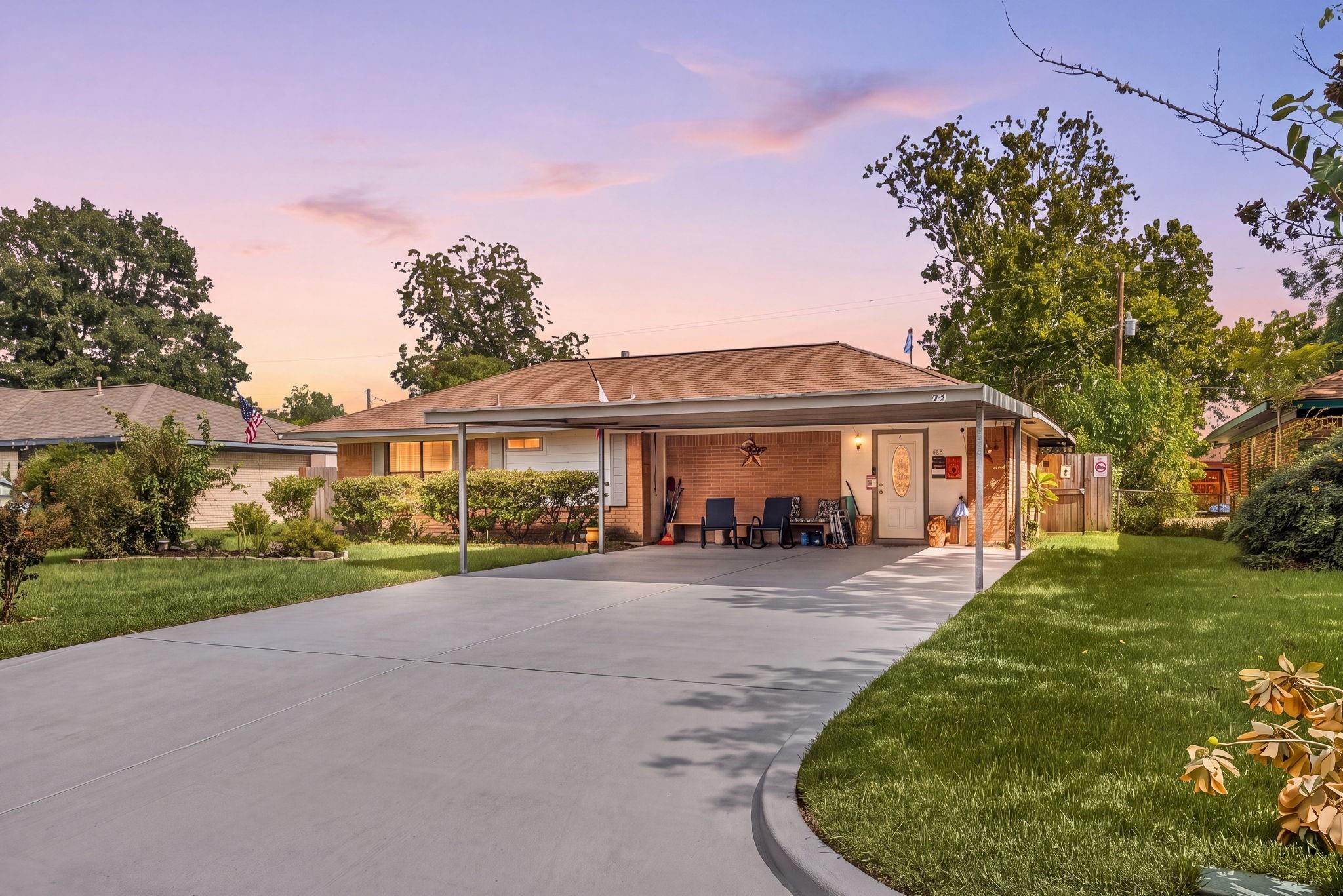 207 Chandler Drive — photo