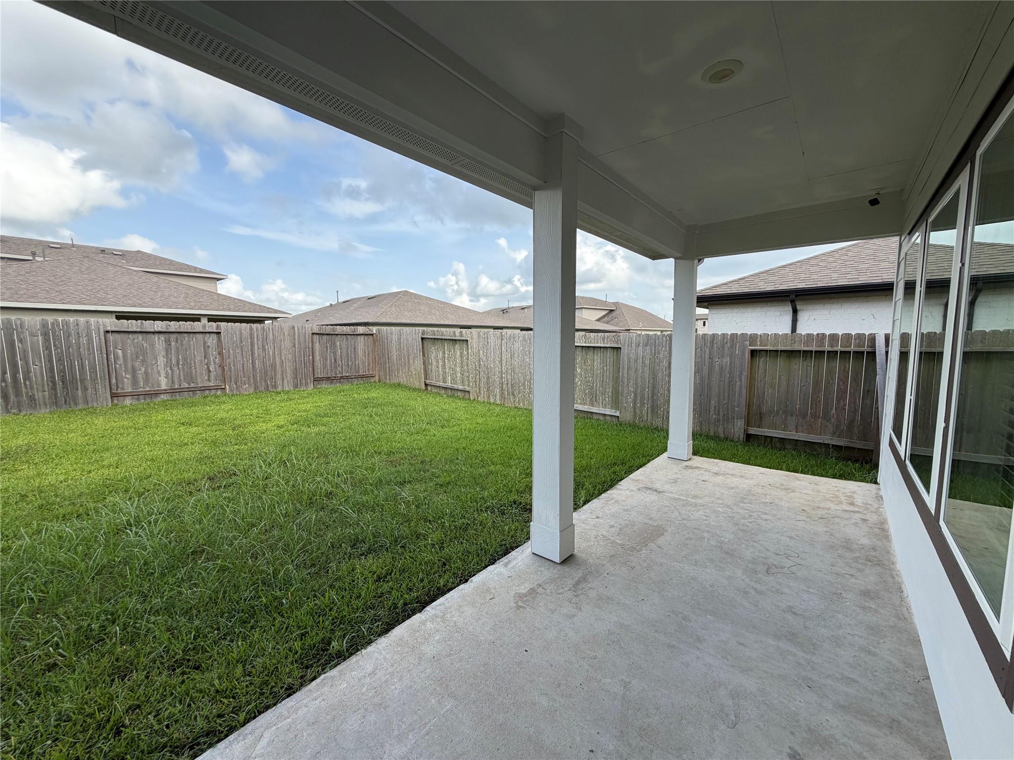 8031 Milam Lane, Rosharon, TX 77583 — photo 3