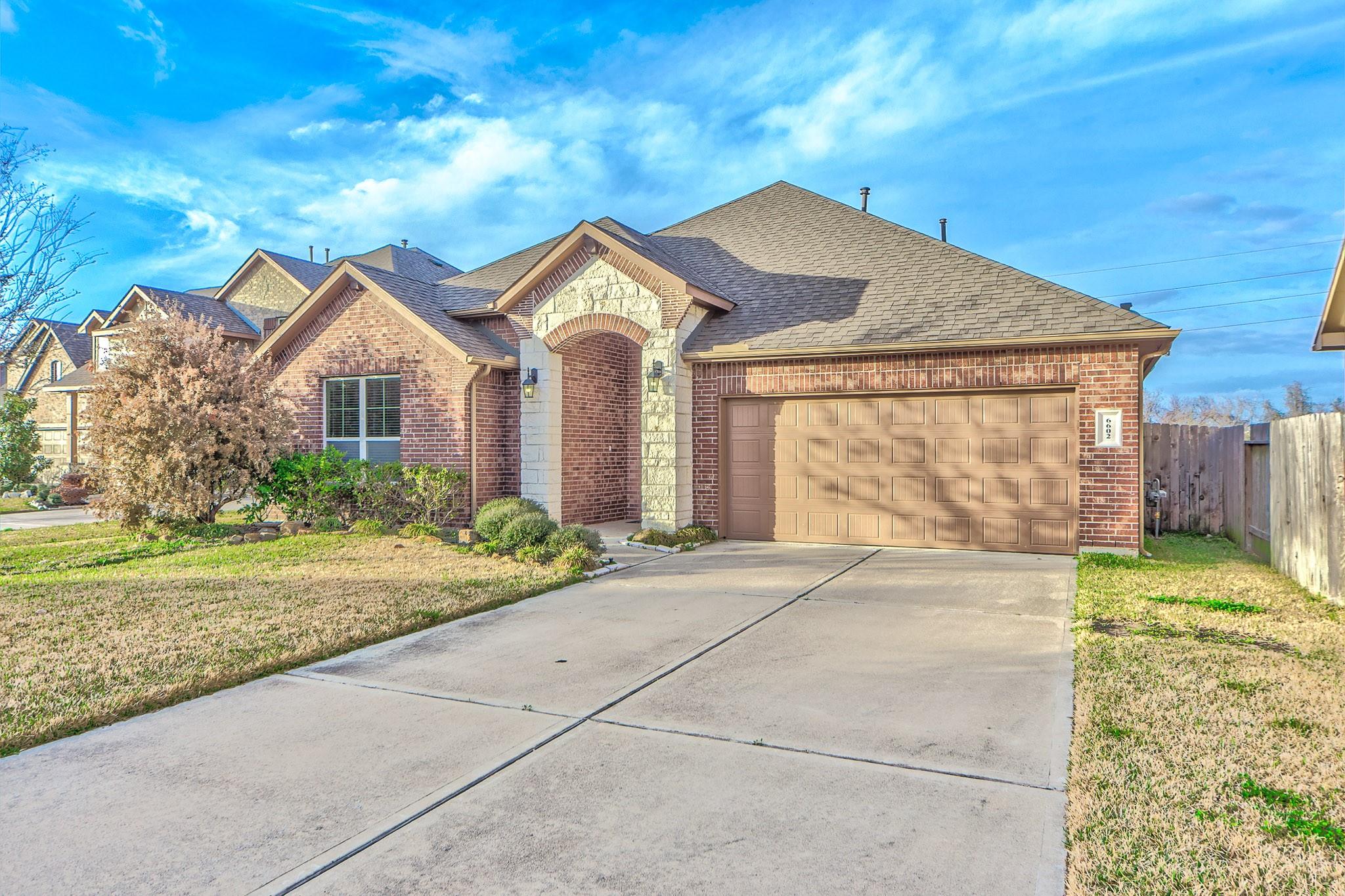 6602 Sterling Shores Lane — photo