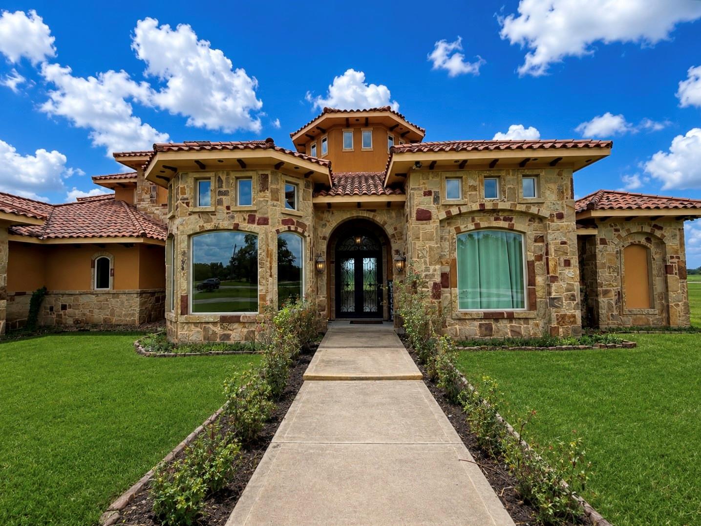 903 Chenango Ranch Drive, Angleton, TX 77515 — photo 2