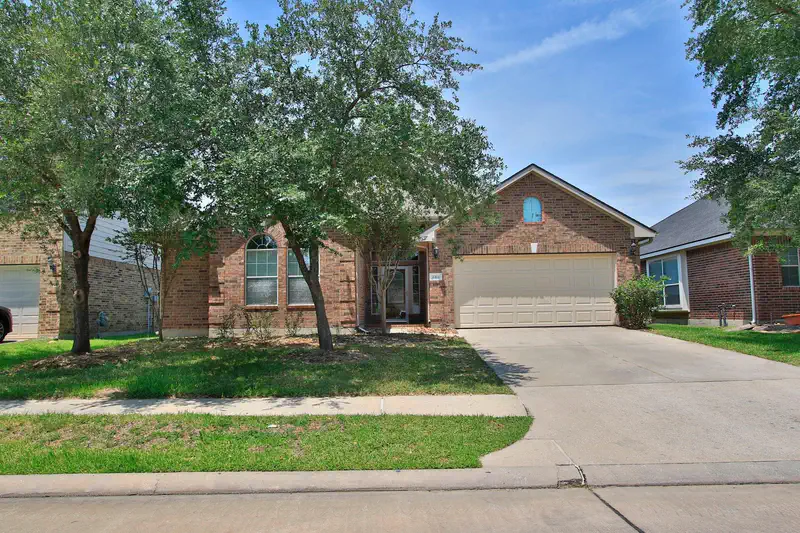 2414 Hannover Valley Court — photo