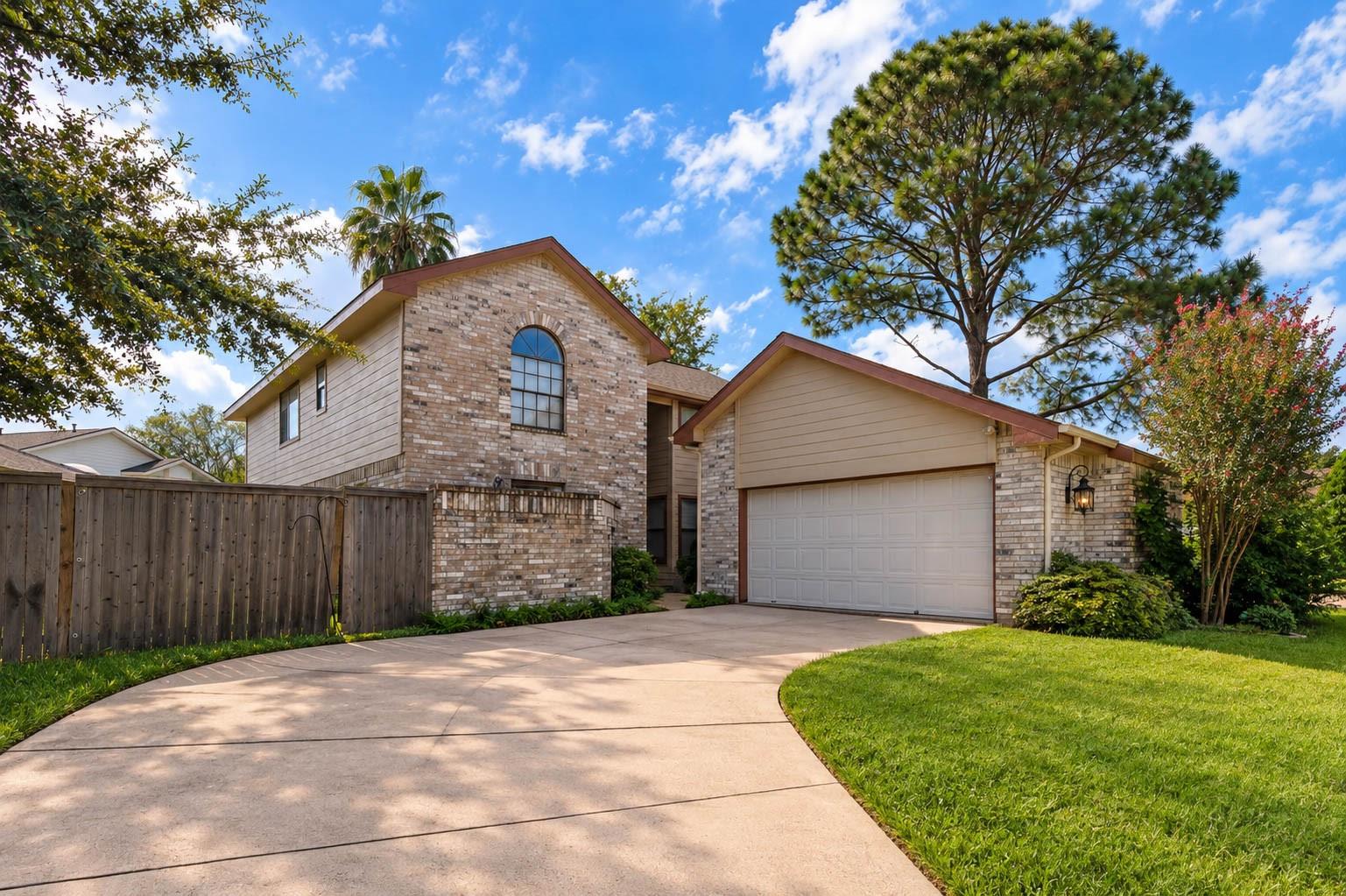 3102 Ashford Bend Drive — photo