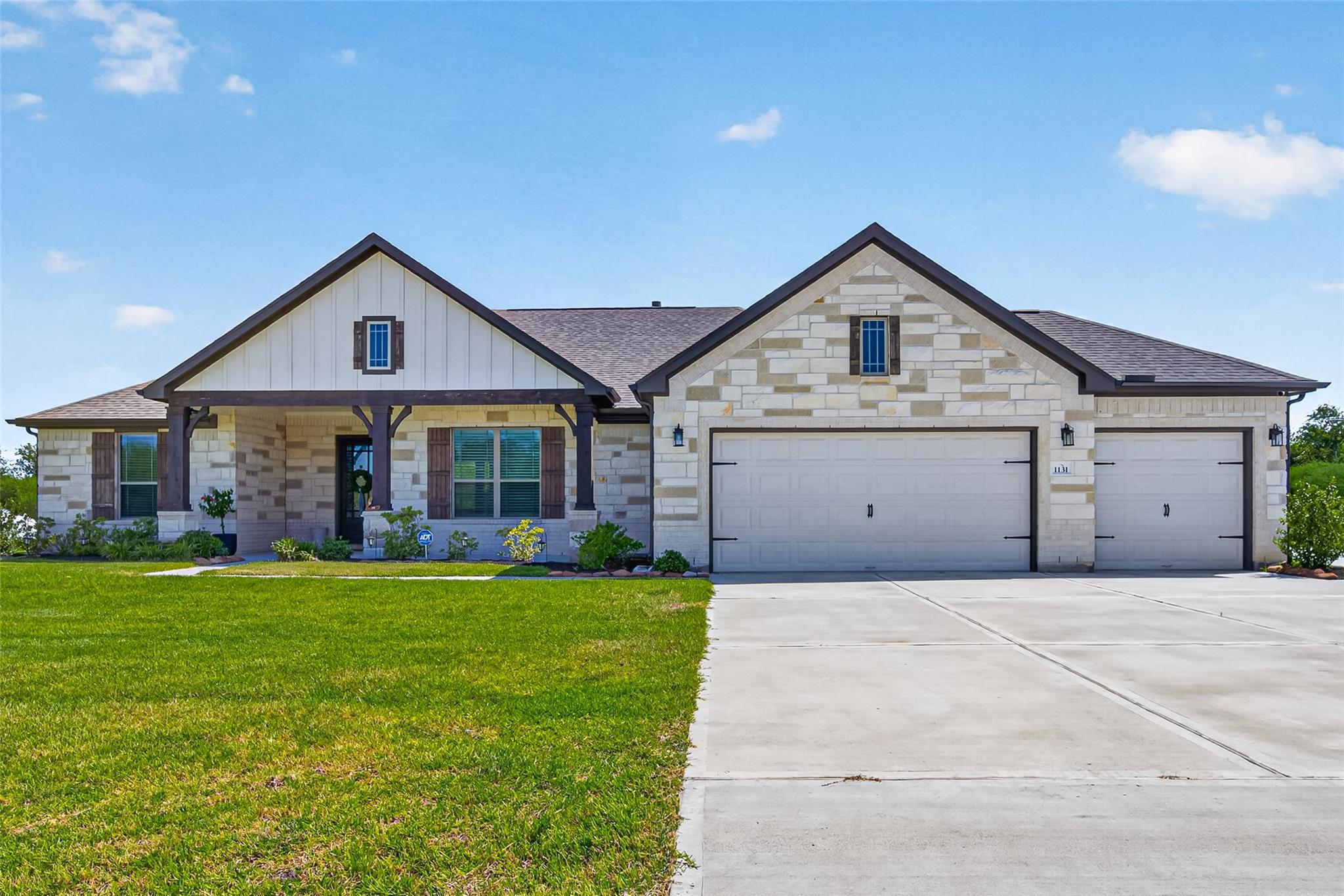 1131 Southfork Ranch Drive — photo