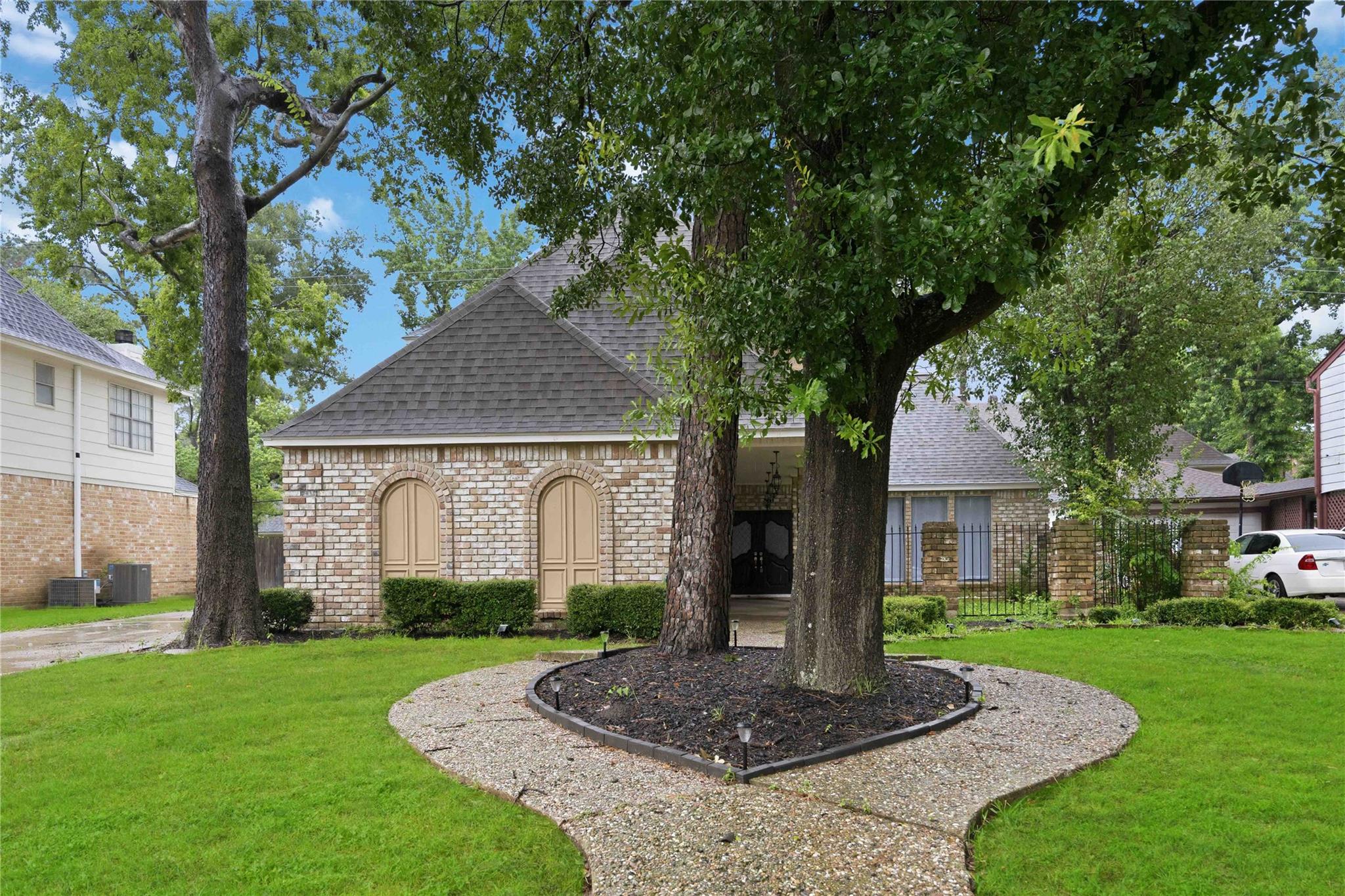 15110 Walters Road — photo