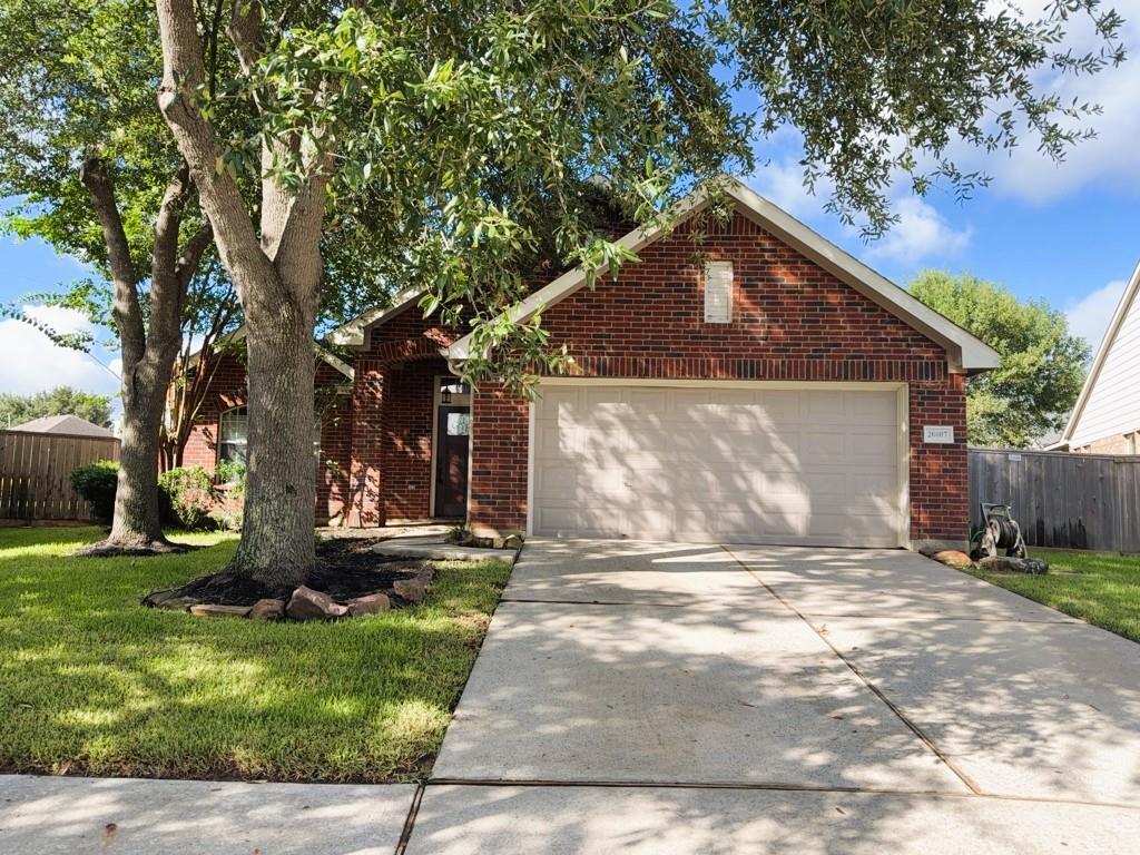 20007 Brackenton Crest Court — photo