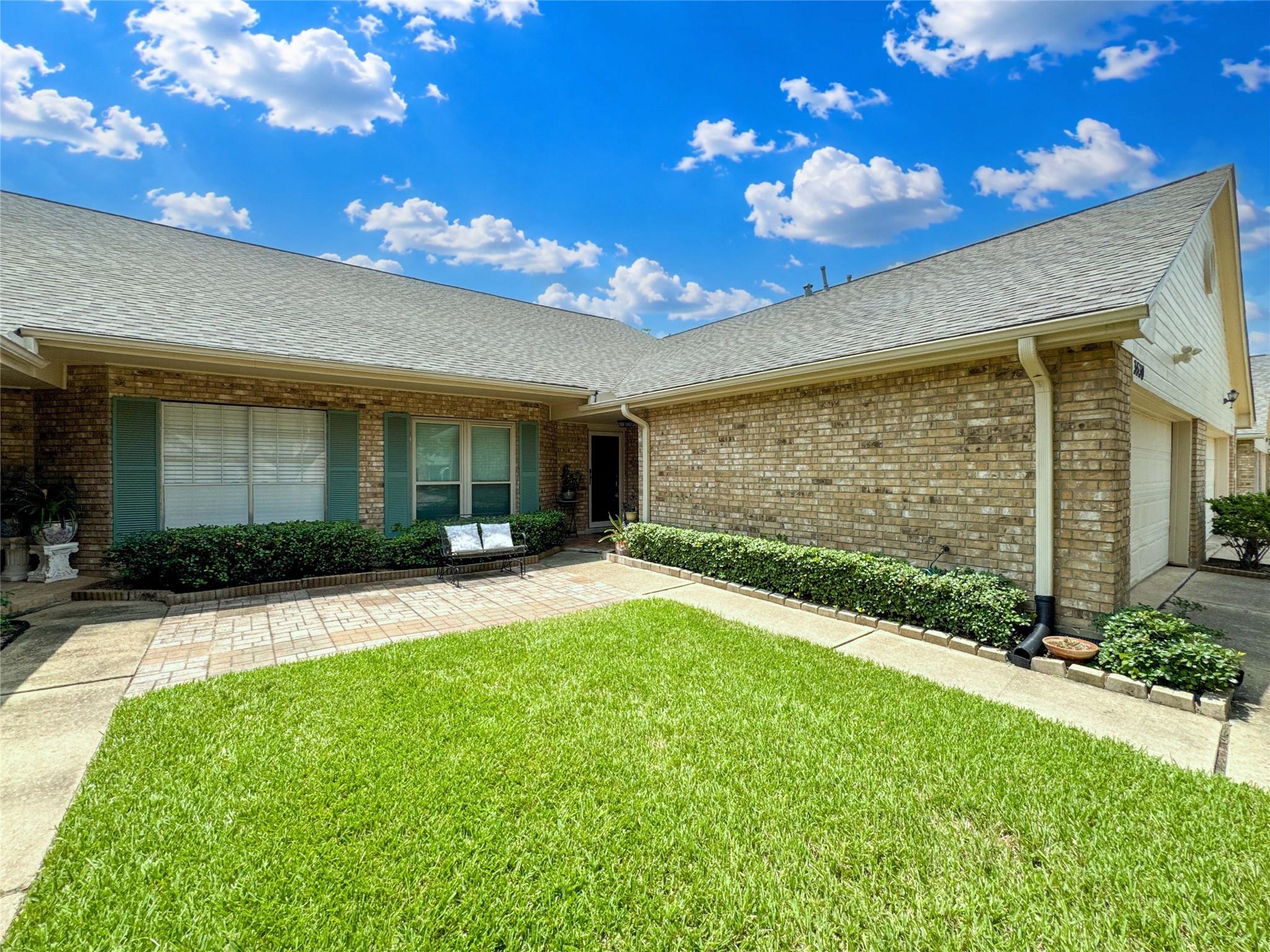 3530 Teakwood Lane — photo