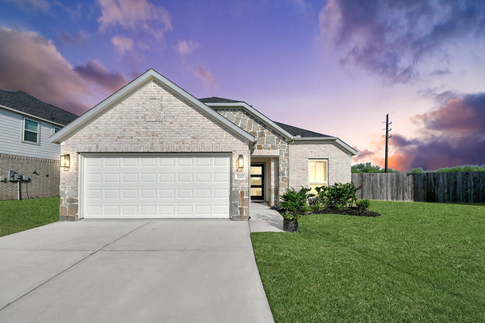 3202 Fogmist Drive — photo