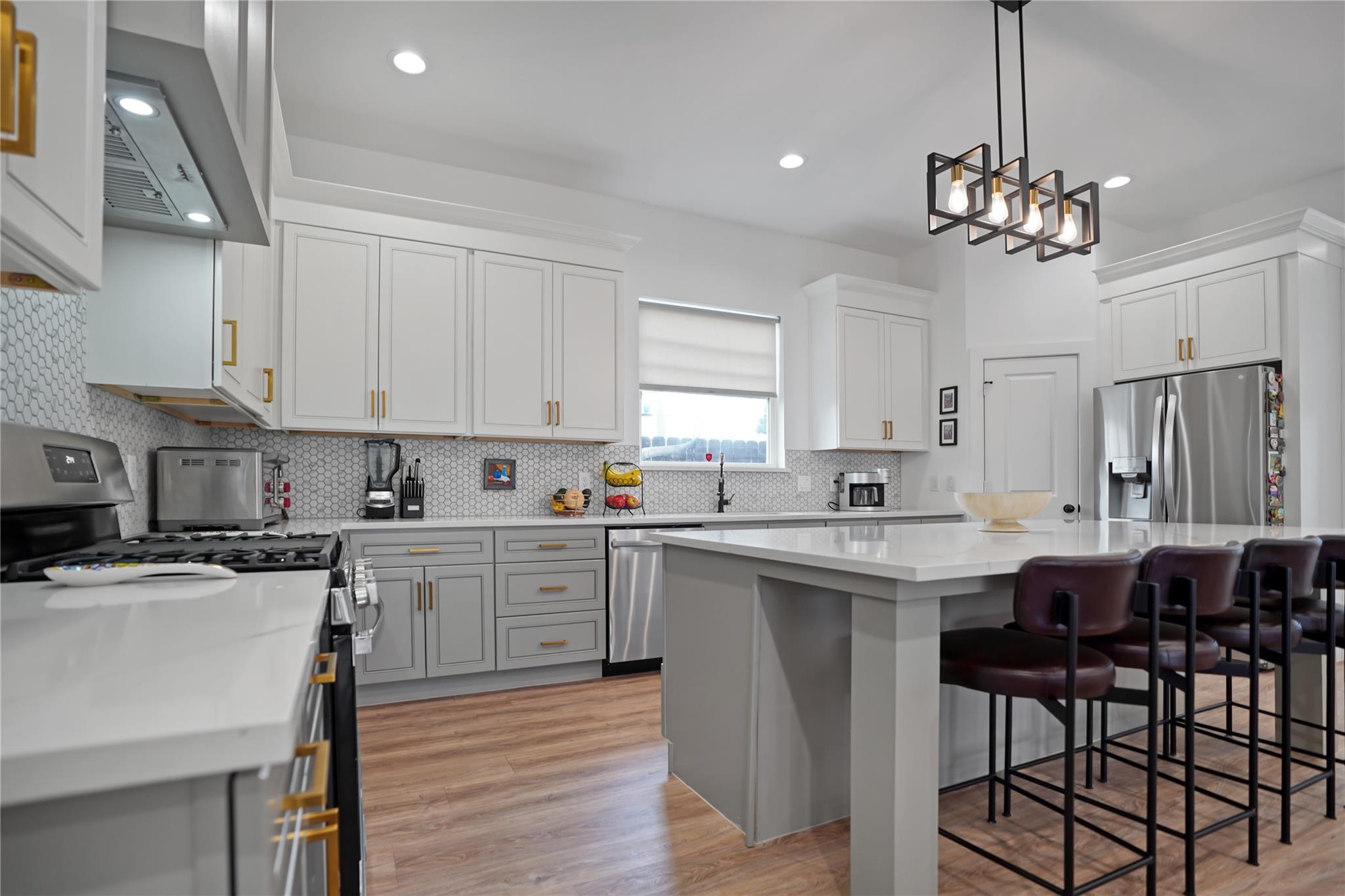 303 Blueberry Street #B — photo