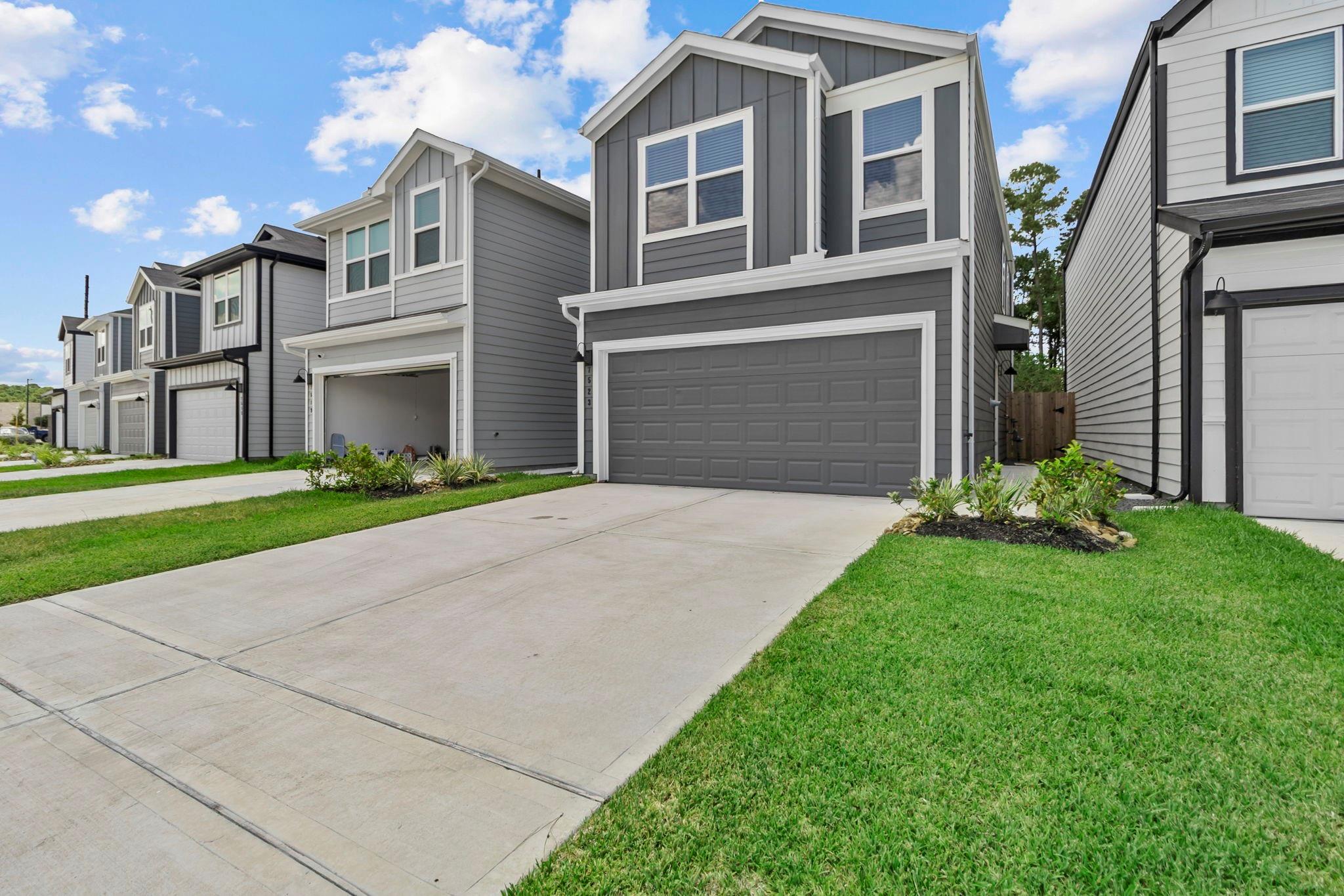 7523 Bella Springs — photo