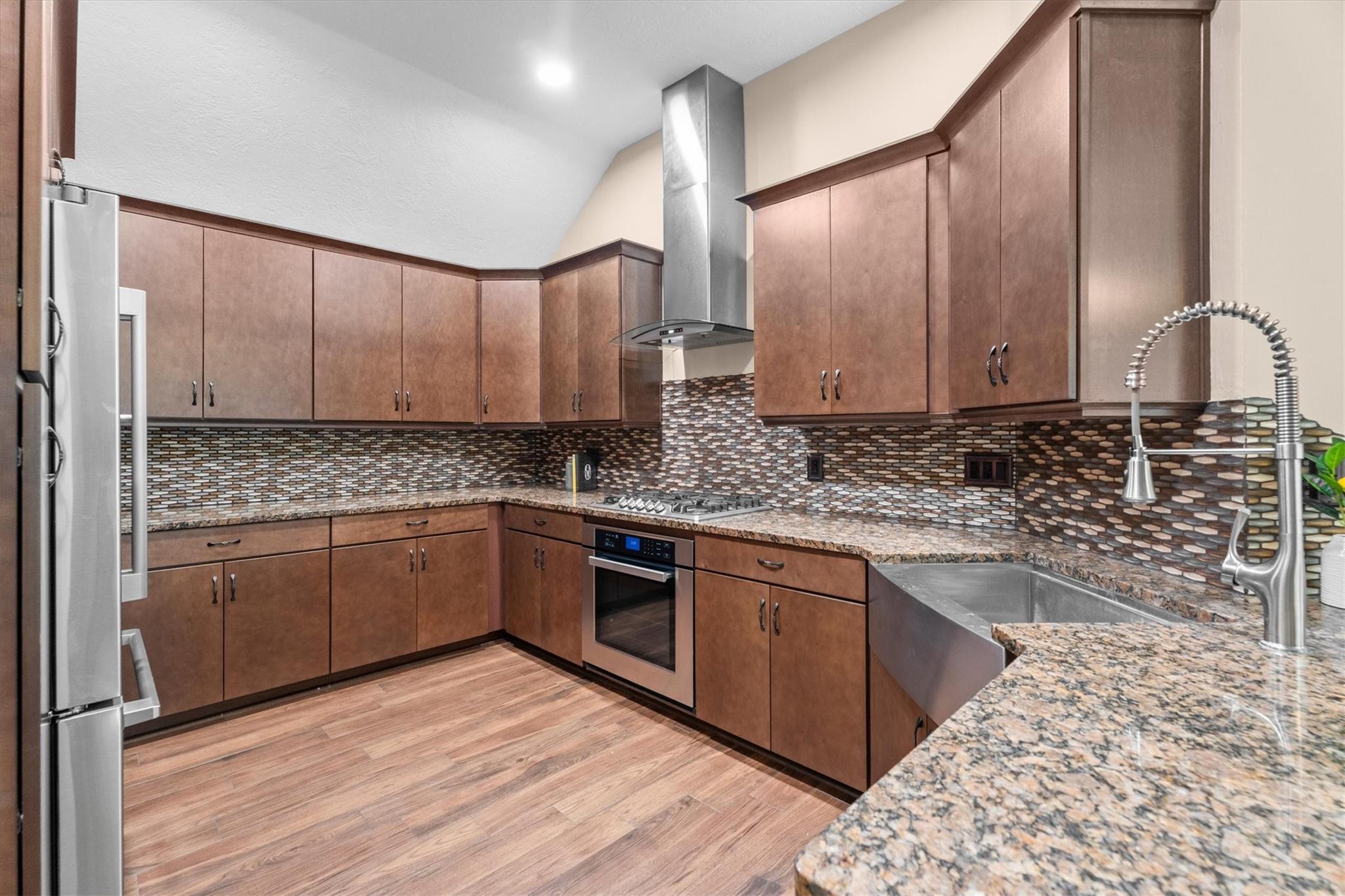 5010 Deer Point Drive, Spring, TX 77389 — photo 3