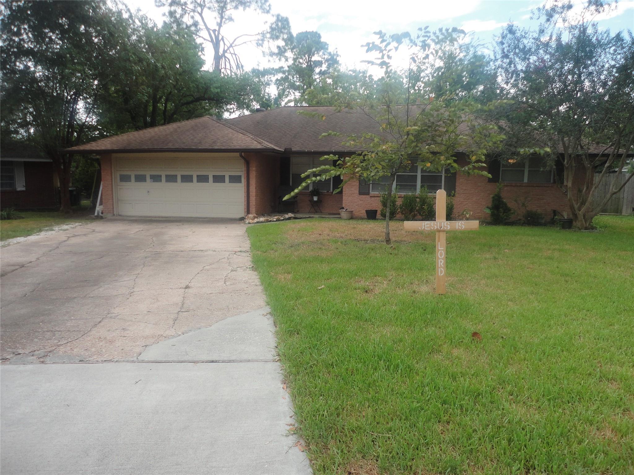 3302 Knoll Street — photo