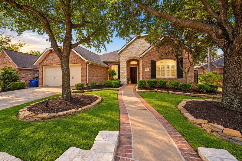 18410 W Morgans Bend Drive — photo