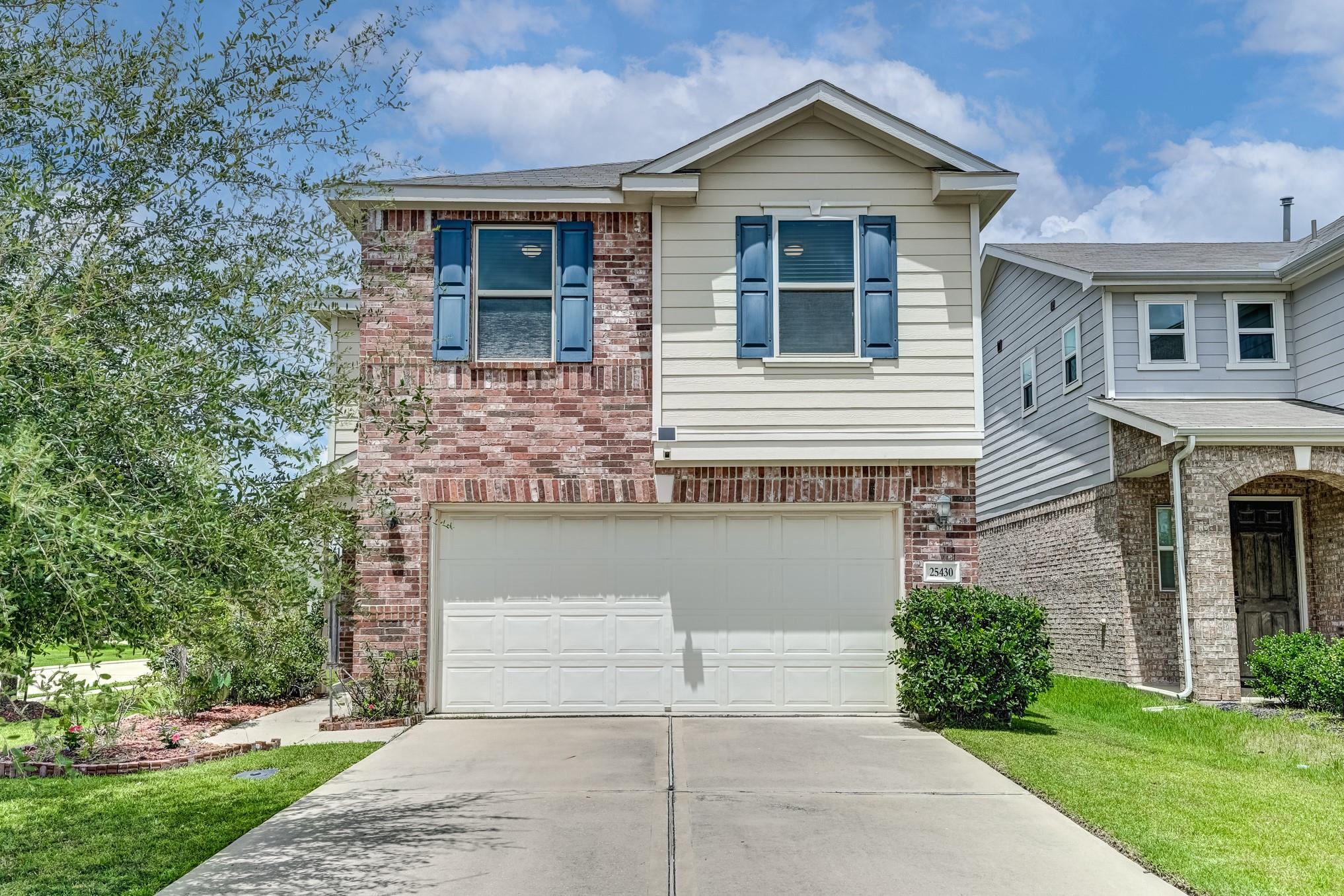 25430 Whitehaven Gate Street — photo