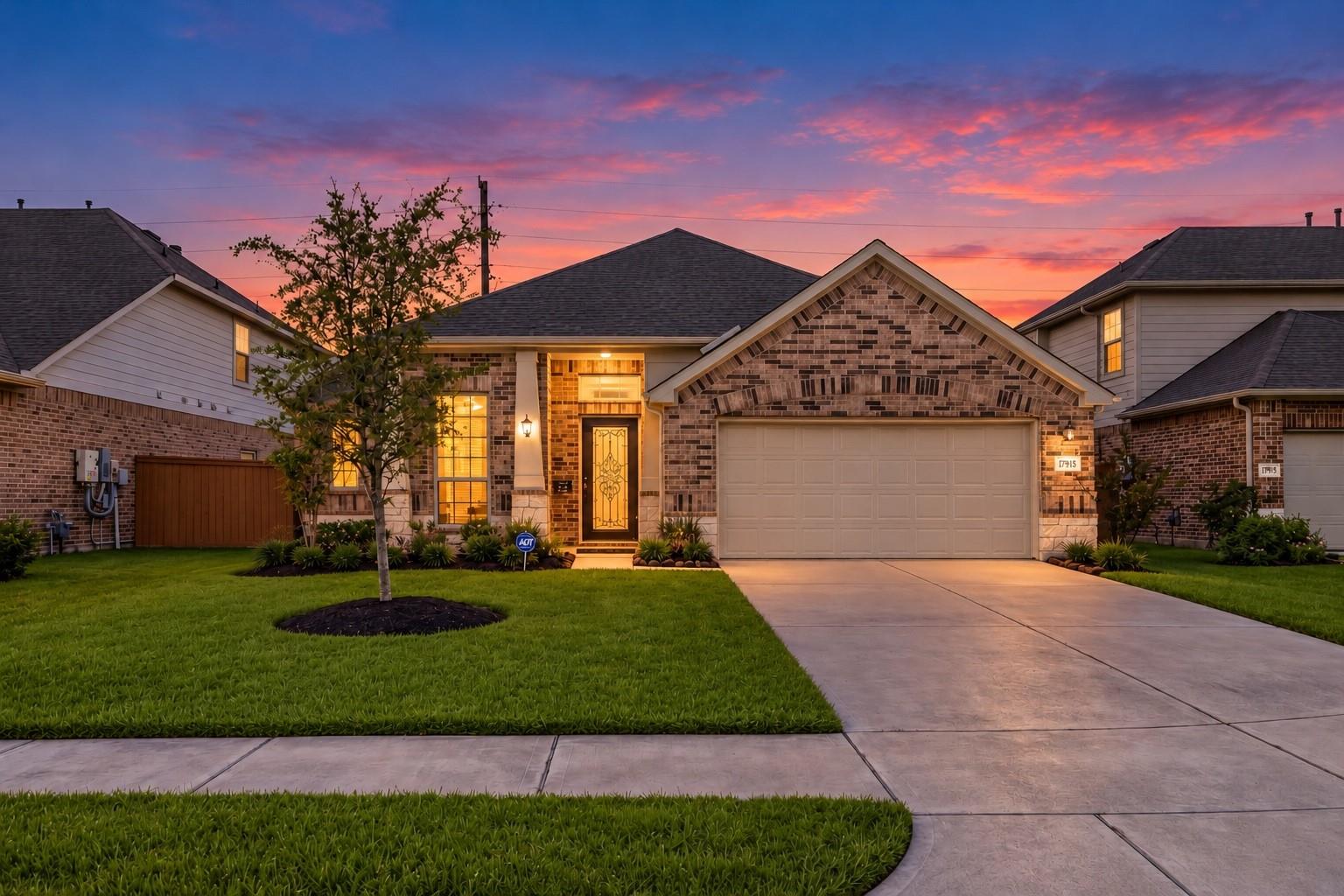 1705 Diamond Mountain Drive — photo