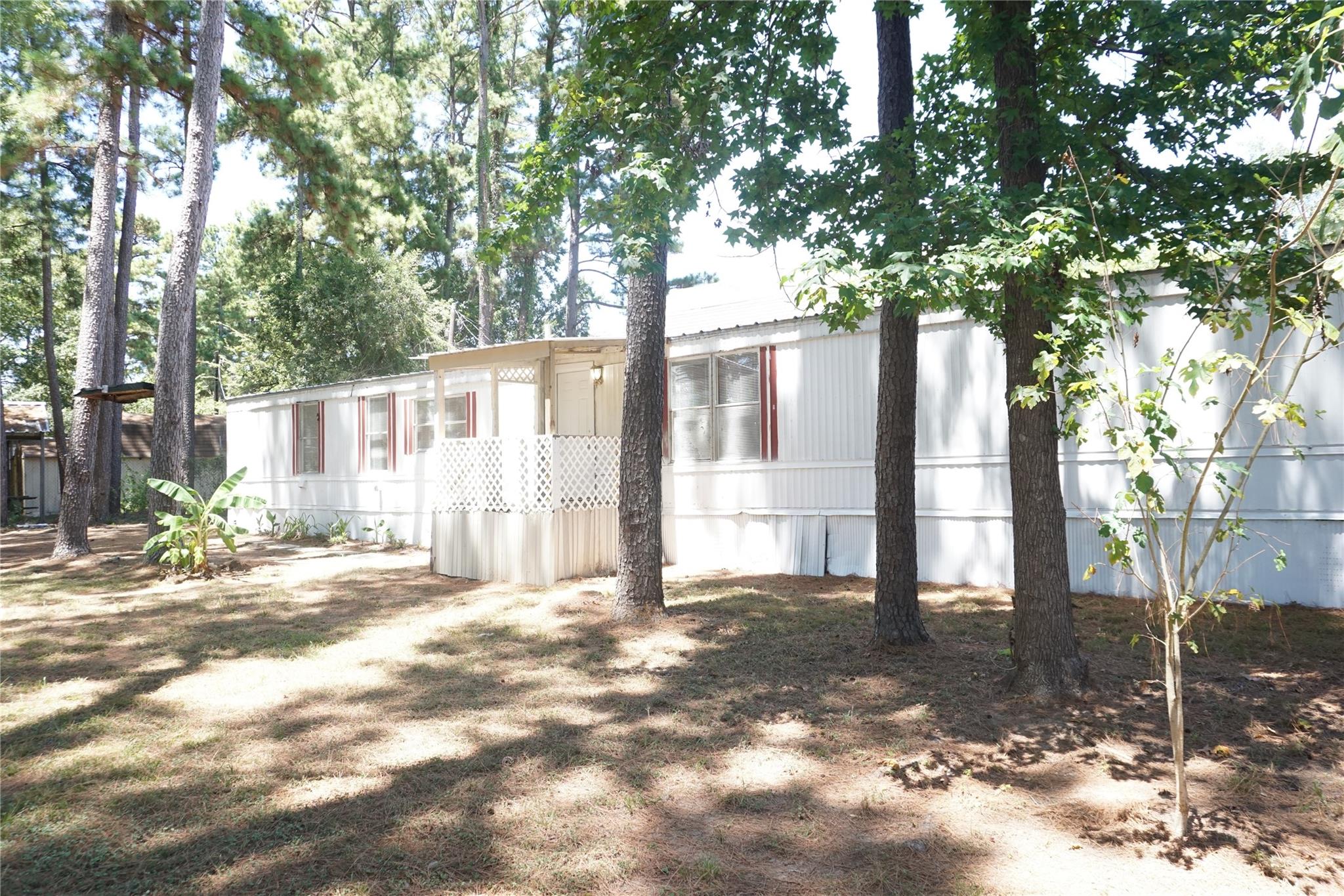 10970 Maywood Street — photo