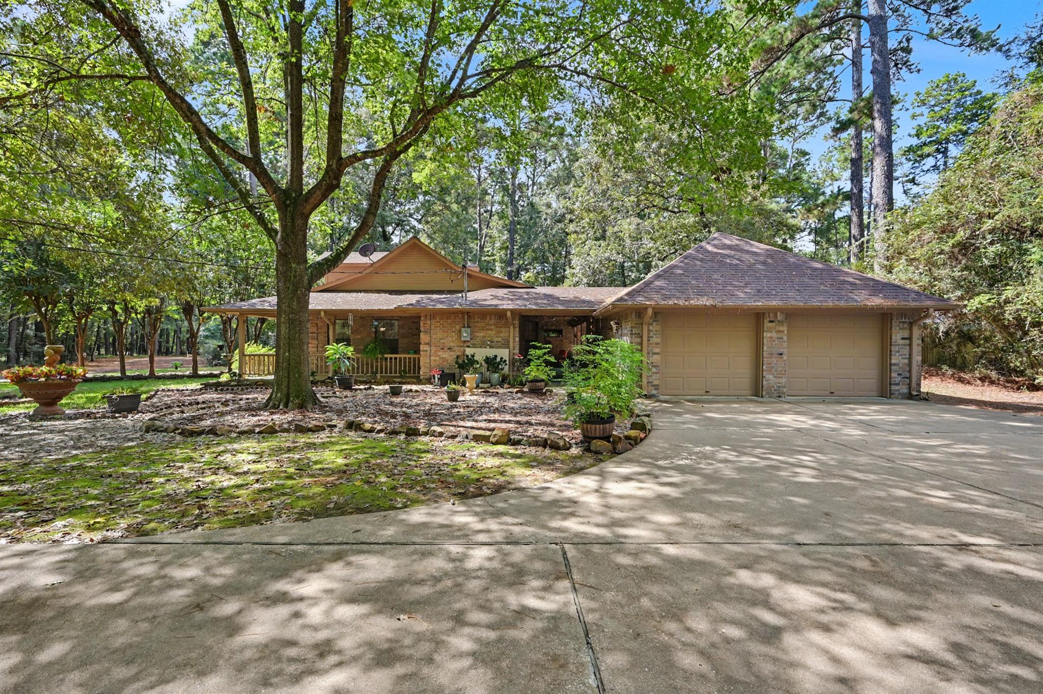 268 Deep Springs, Trinity, TX 75862 — photo 2