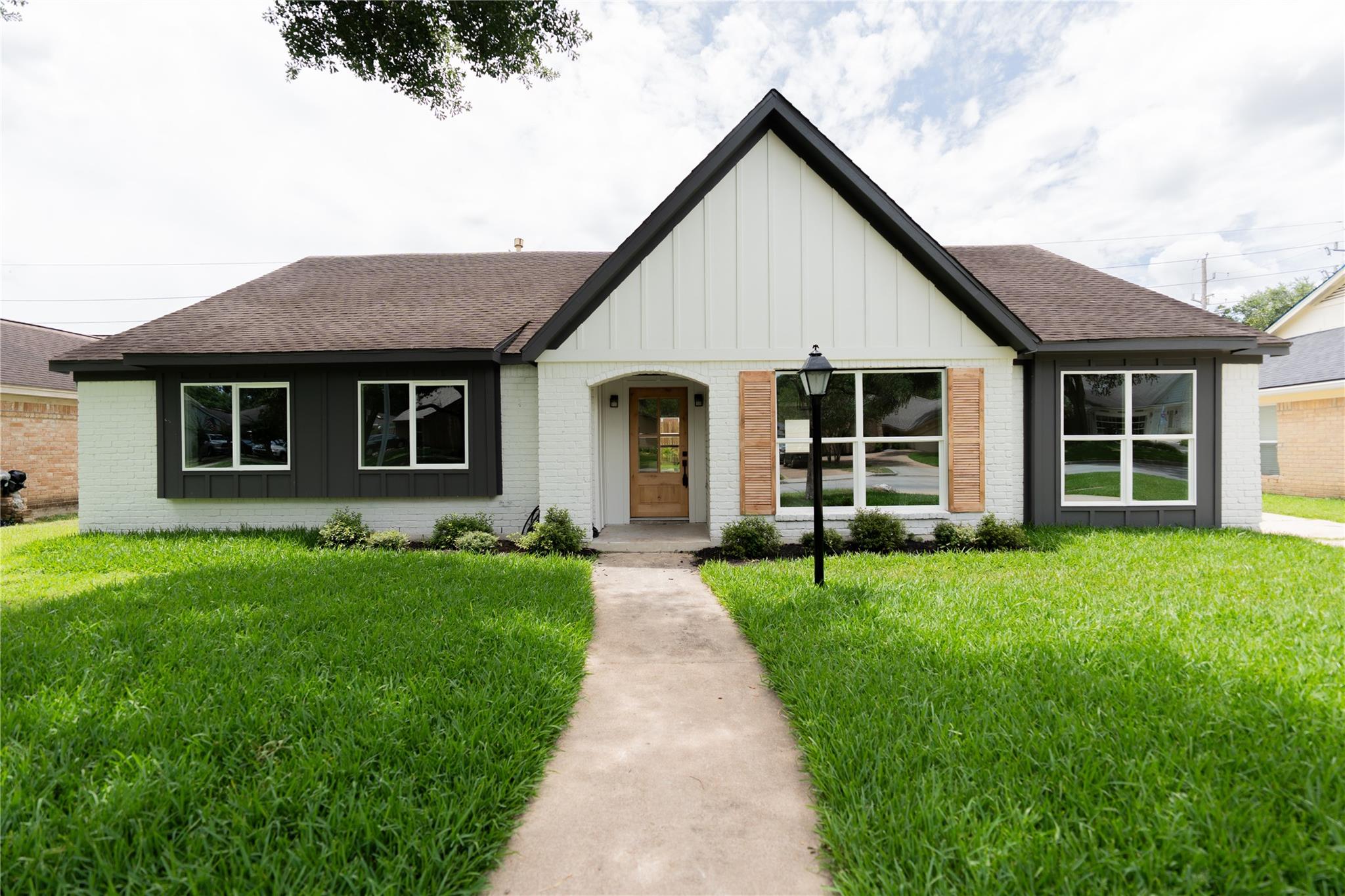 4531 Hickory Downs Drive — photo