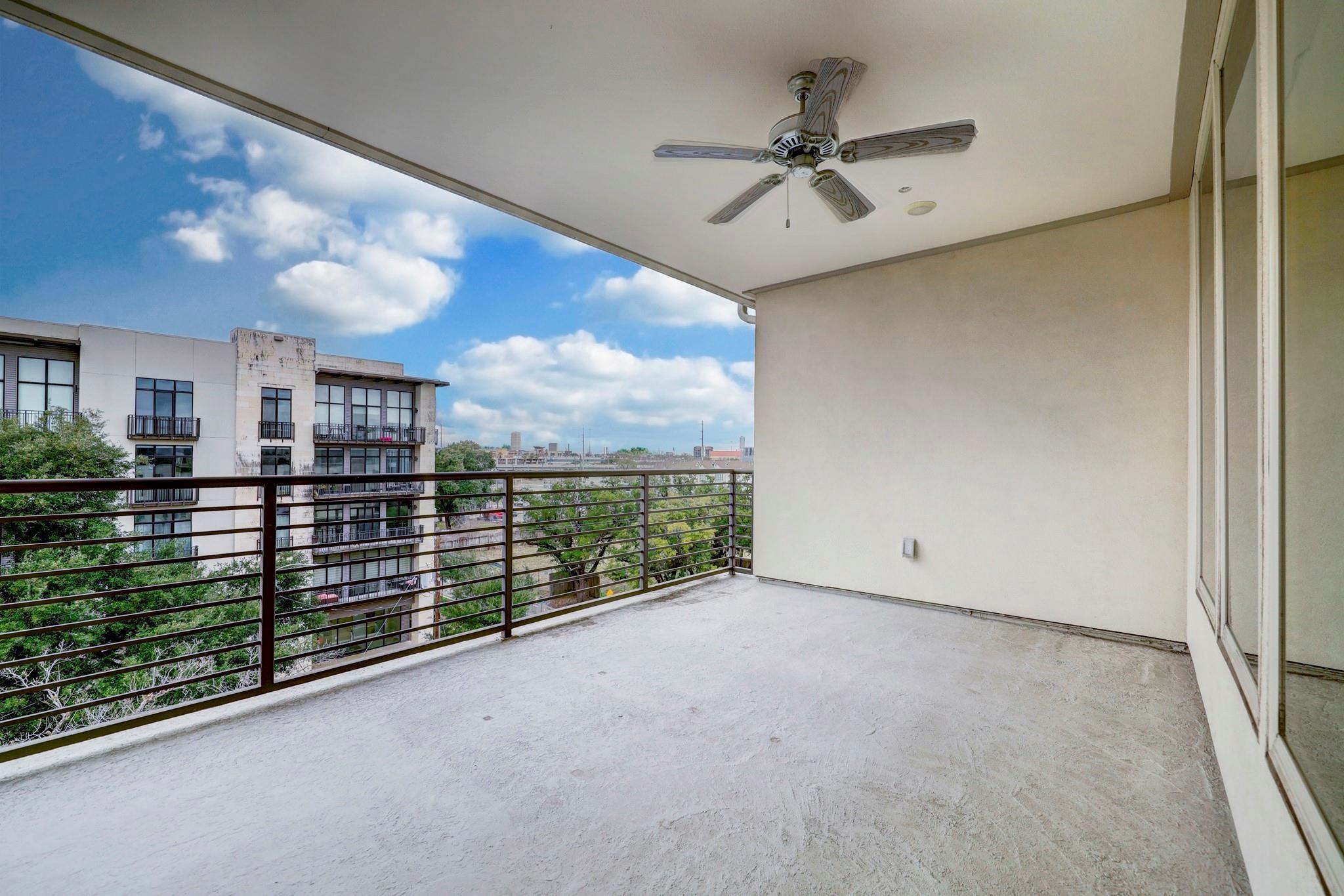 4819 Caroline Street #306 — photo