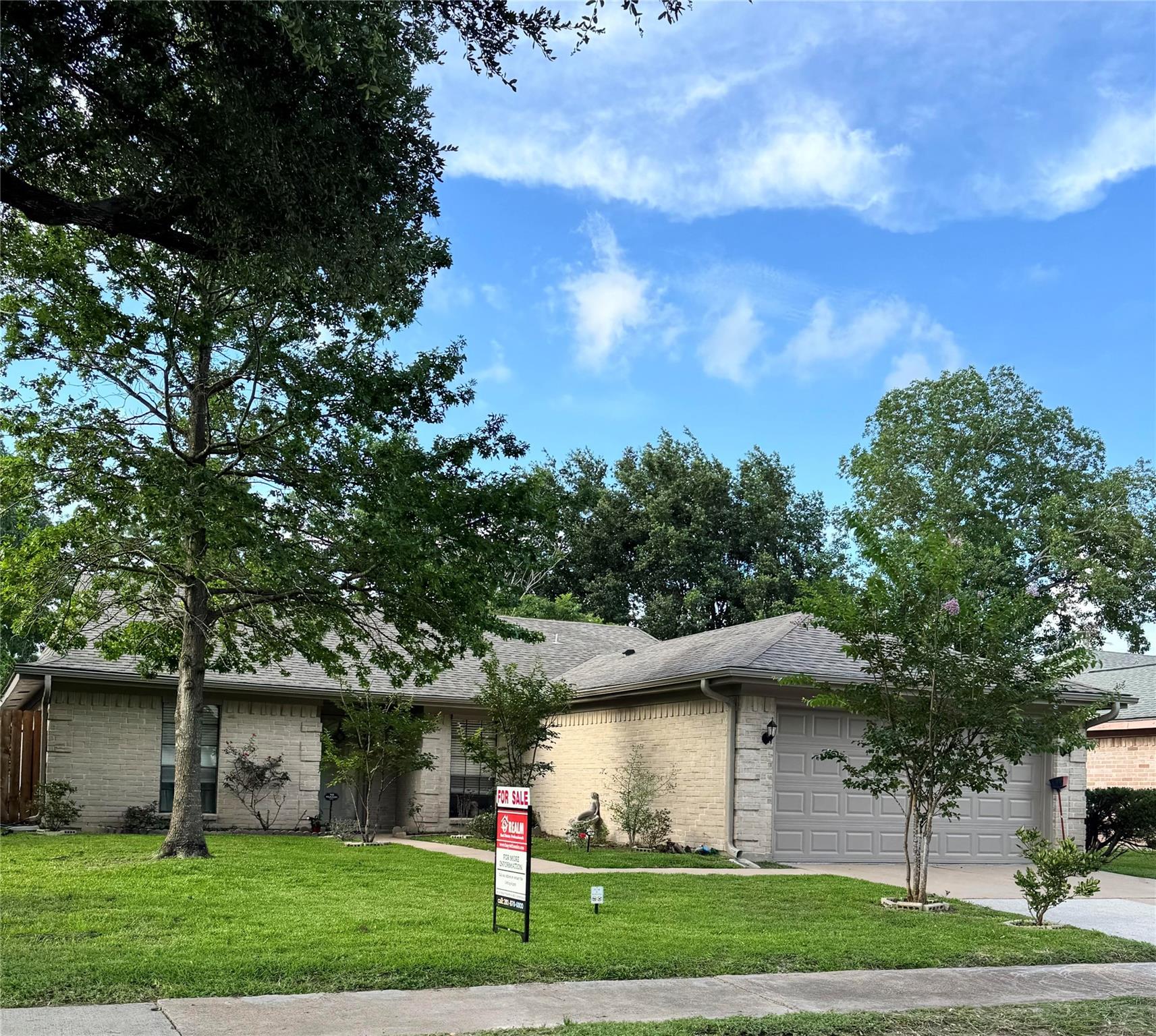 12014 Woolford Drive — photo