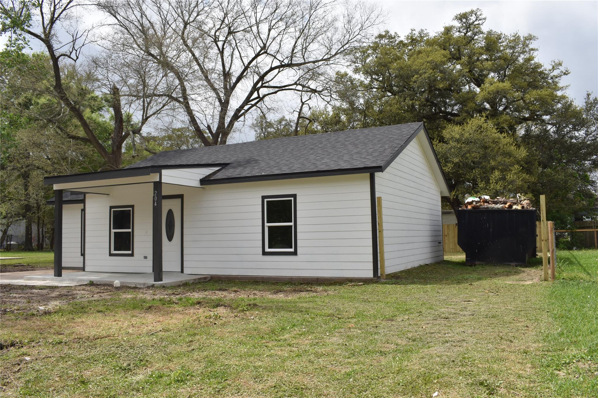 204 Texas, Daisetta, TX 77533 — photo 2