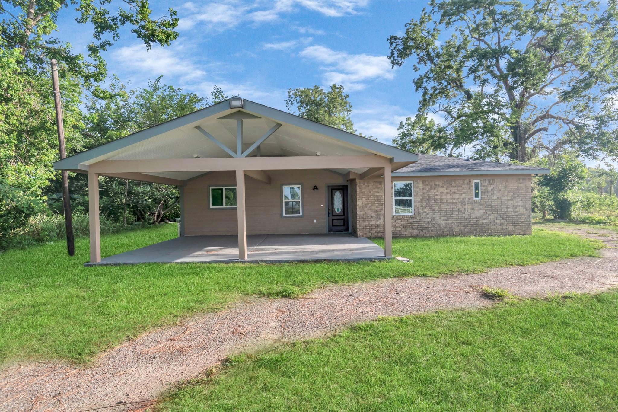 2826 W FM 1462 — photo