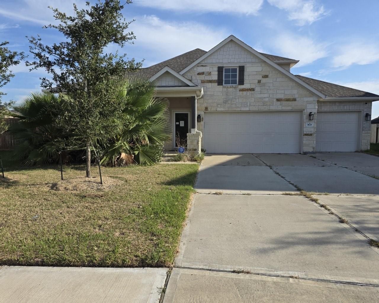 1621 Black Oak Drive — photo