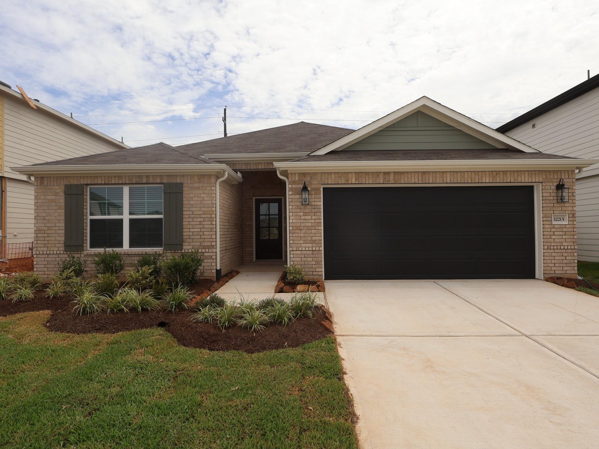 32215 Morning Luster Court — photo