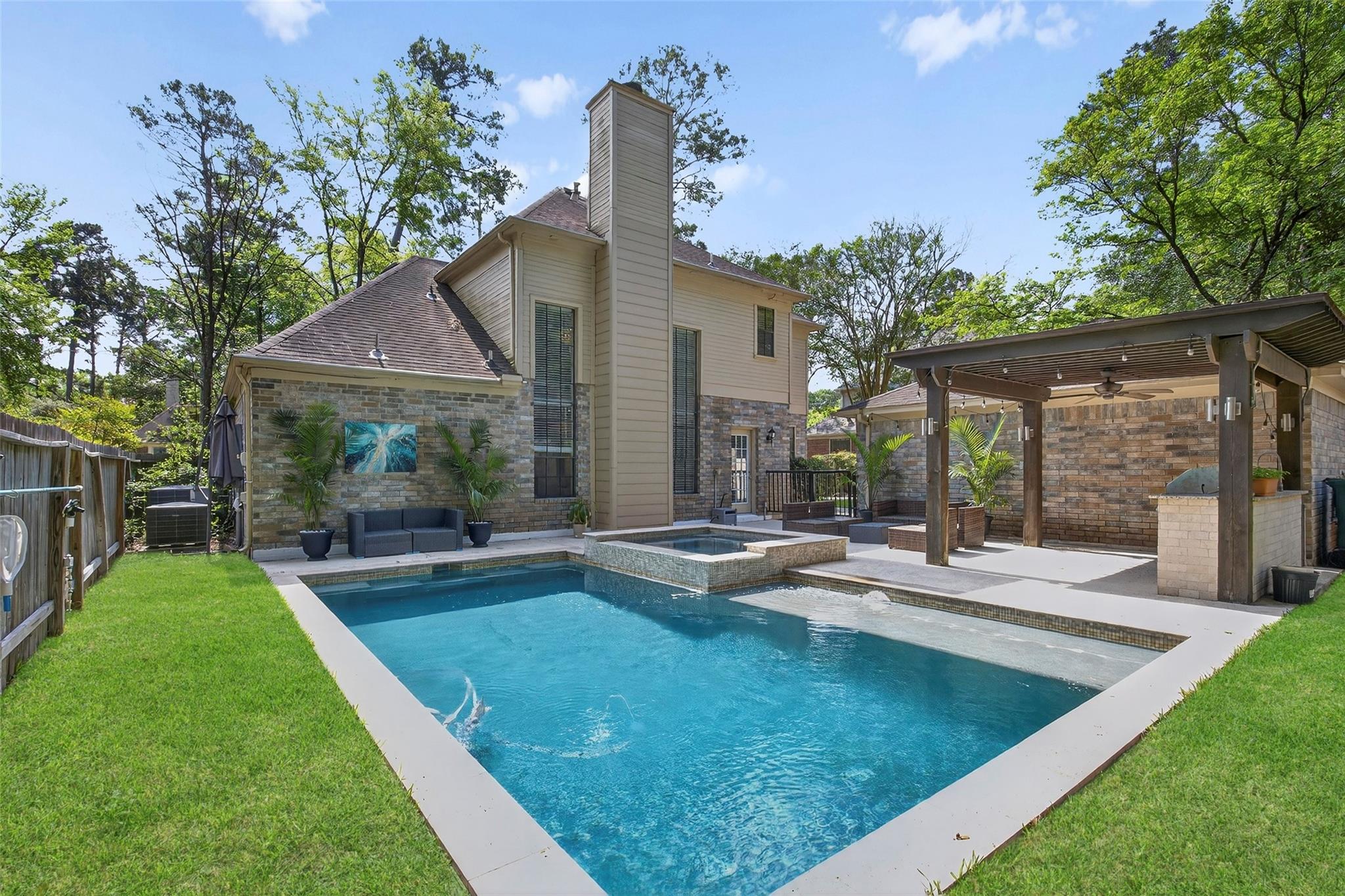 14 Treestar Place — photo