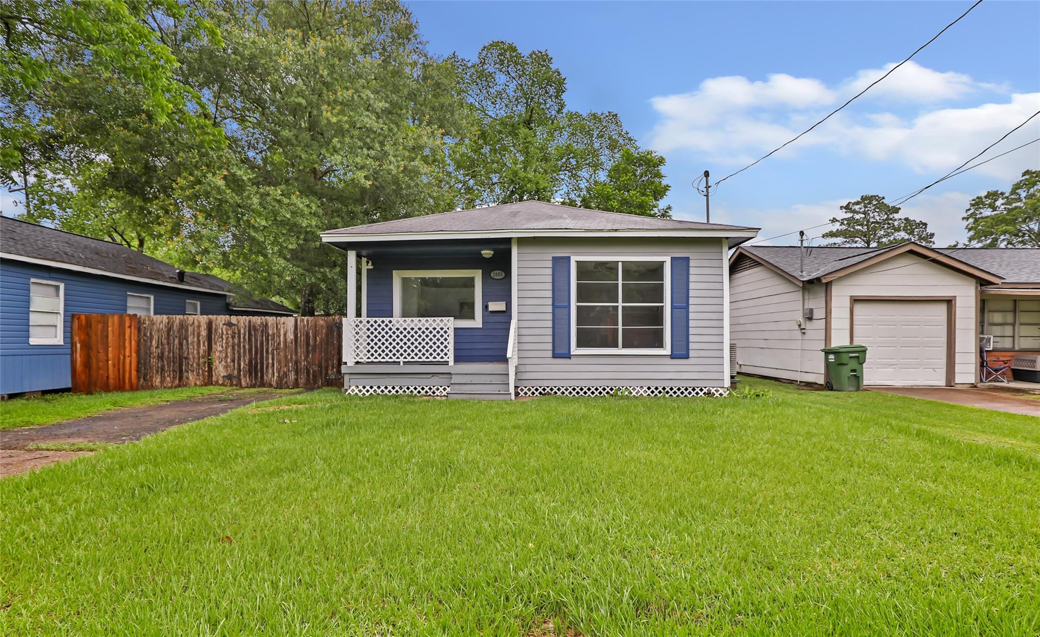 2605 Cornell Street — photo