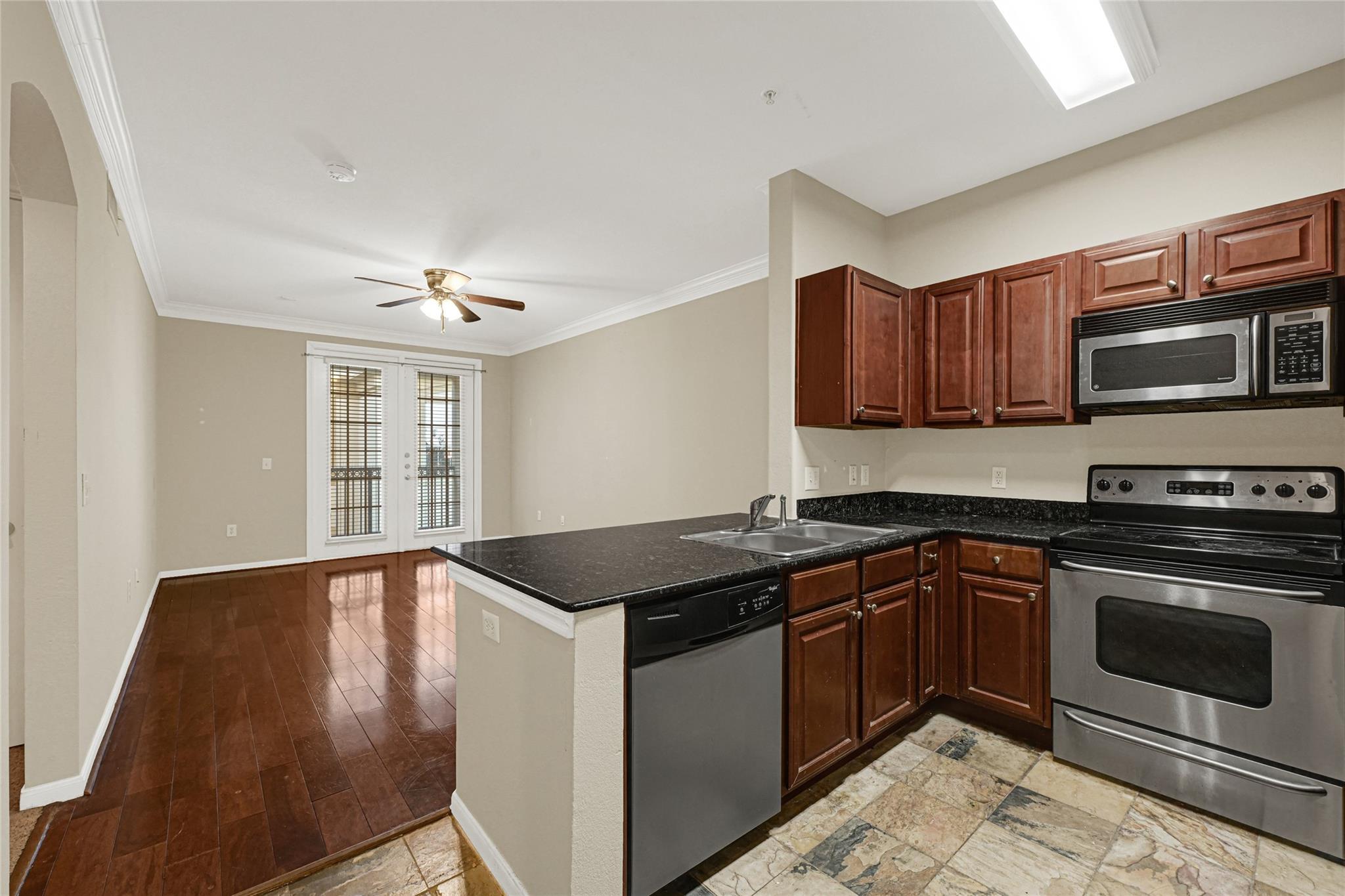 7575 Kirby Drive #3308 — photo