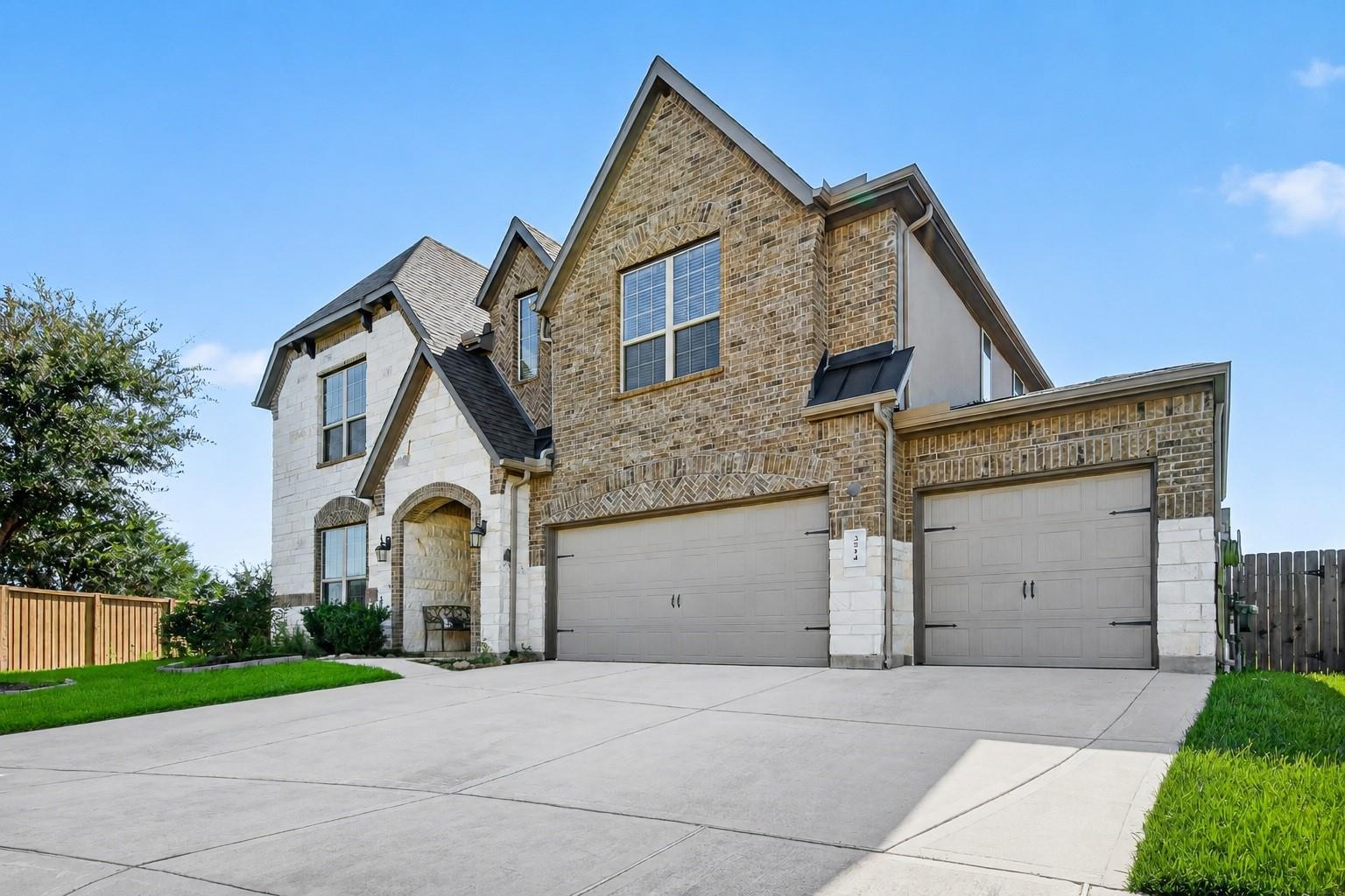 3514 Hampton Landing Court — photo
